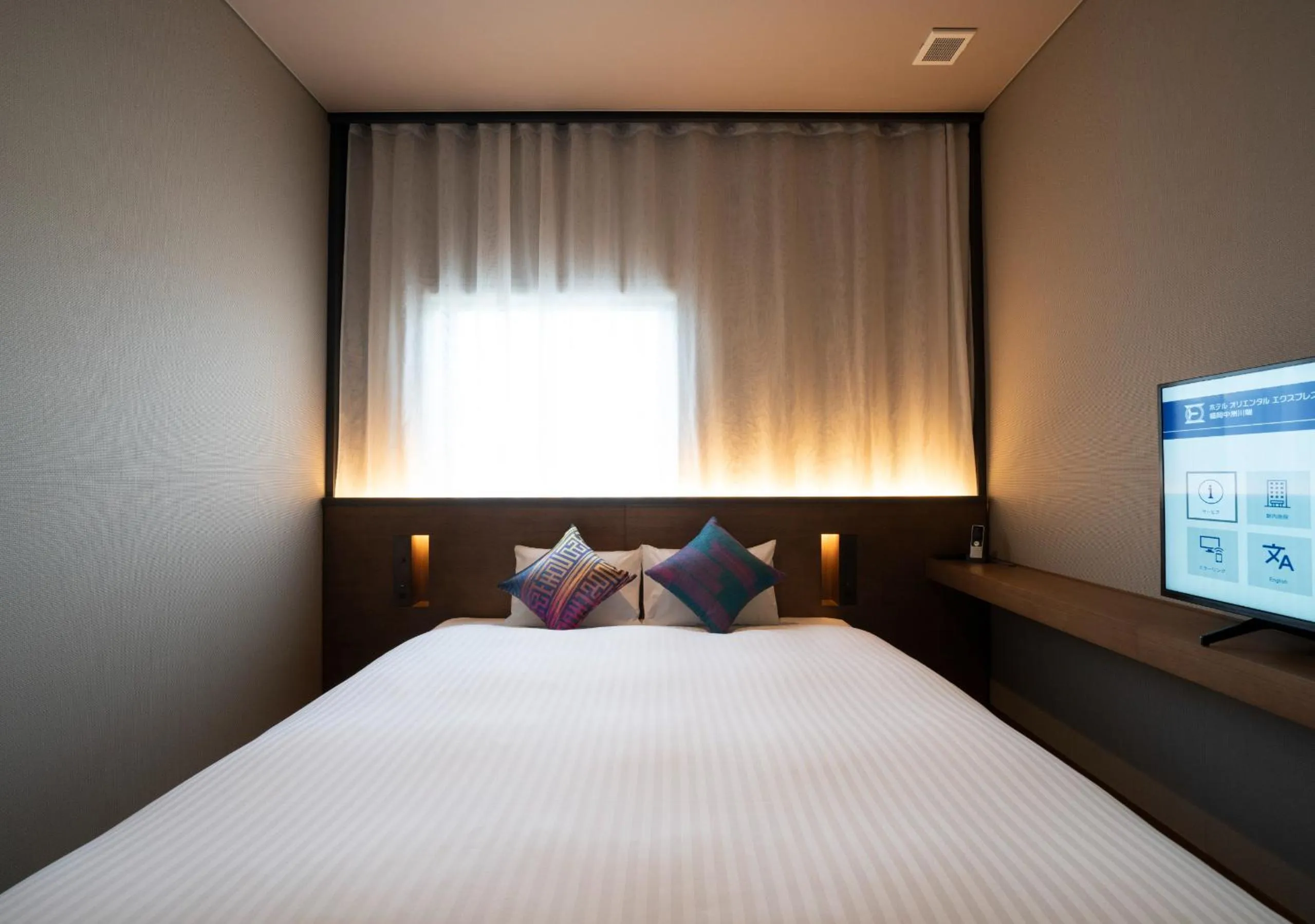 Bed in Hotel Oriental Express Fukuoka Nakasu Kawabata