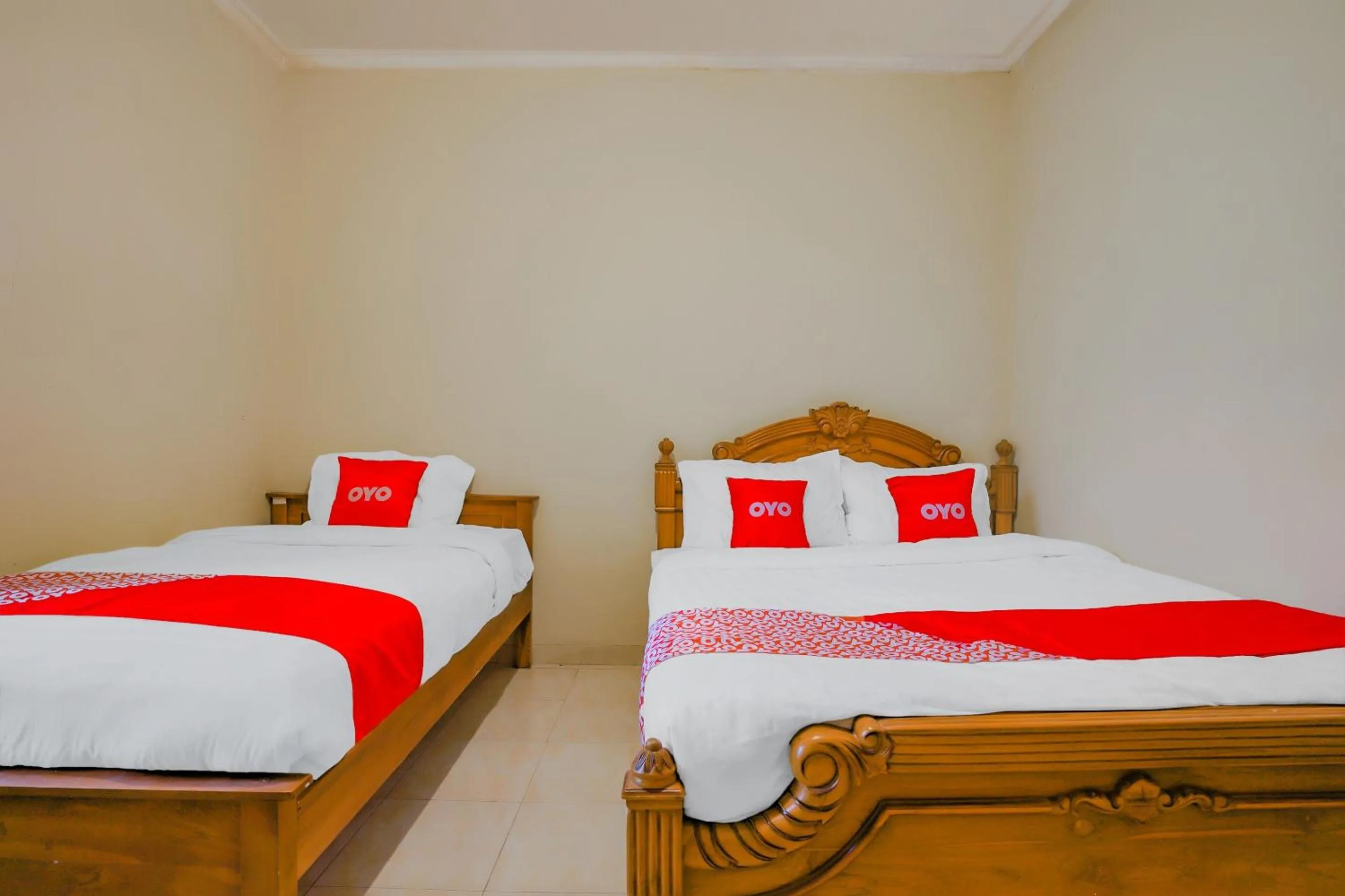 Bedroom, Bed in Hotel O Kenari House Syariah