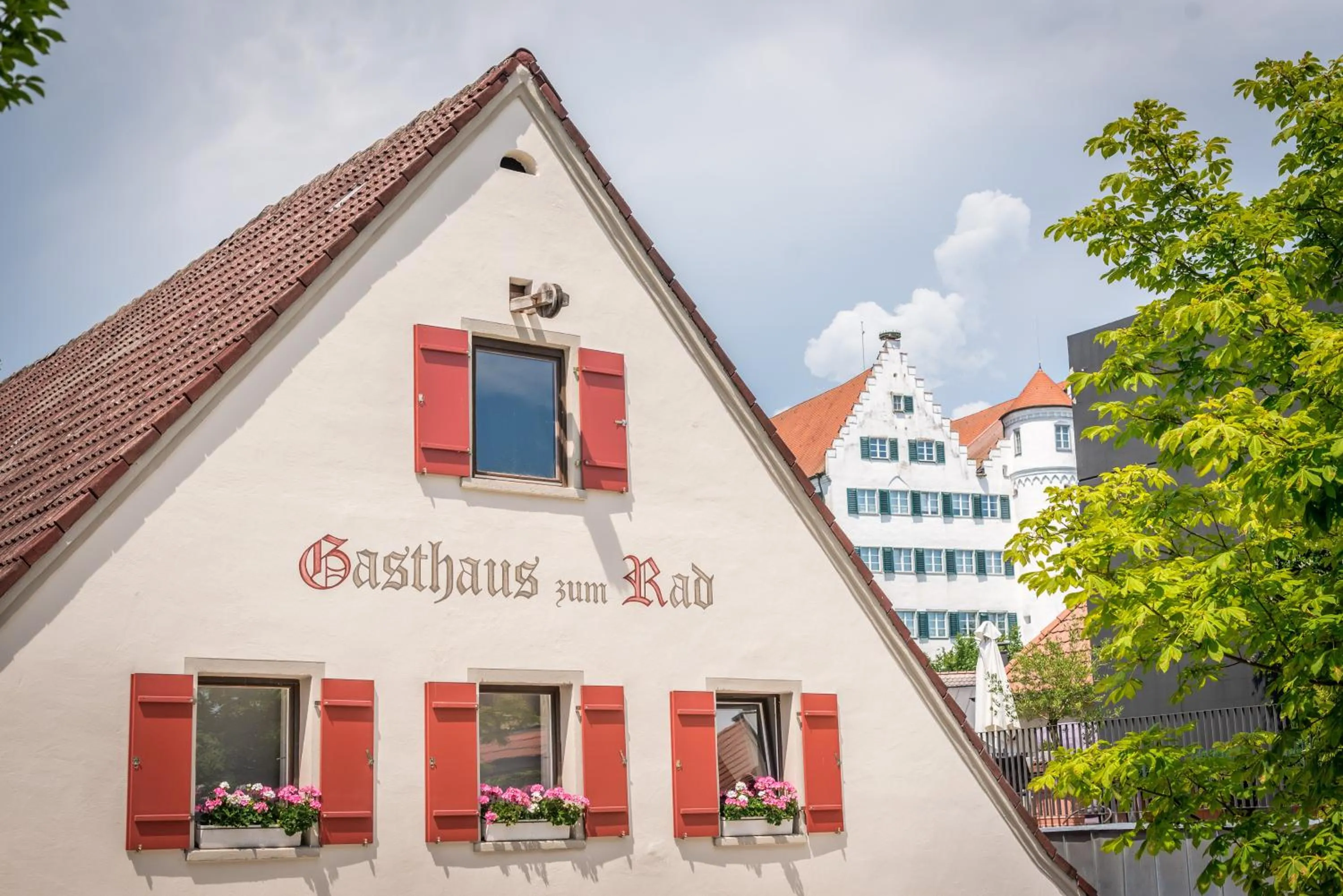 Property building in Hotel Arthus