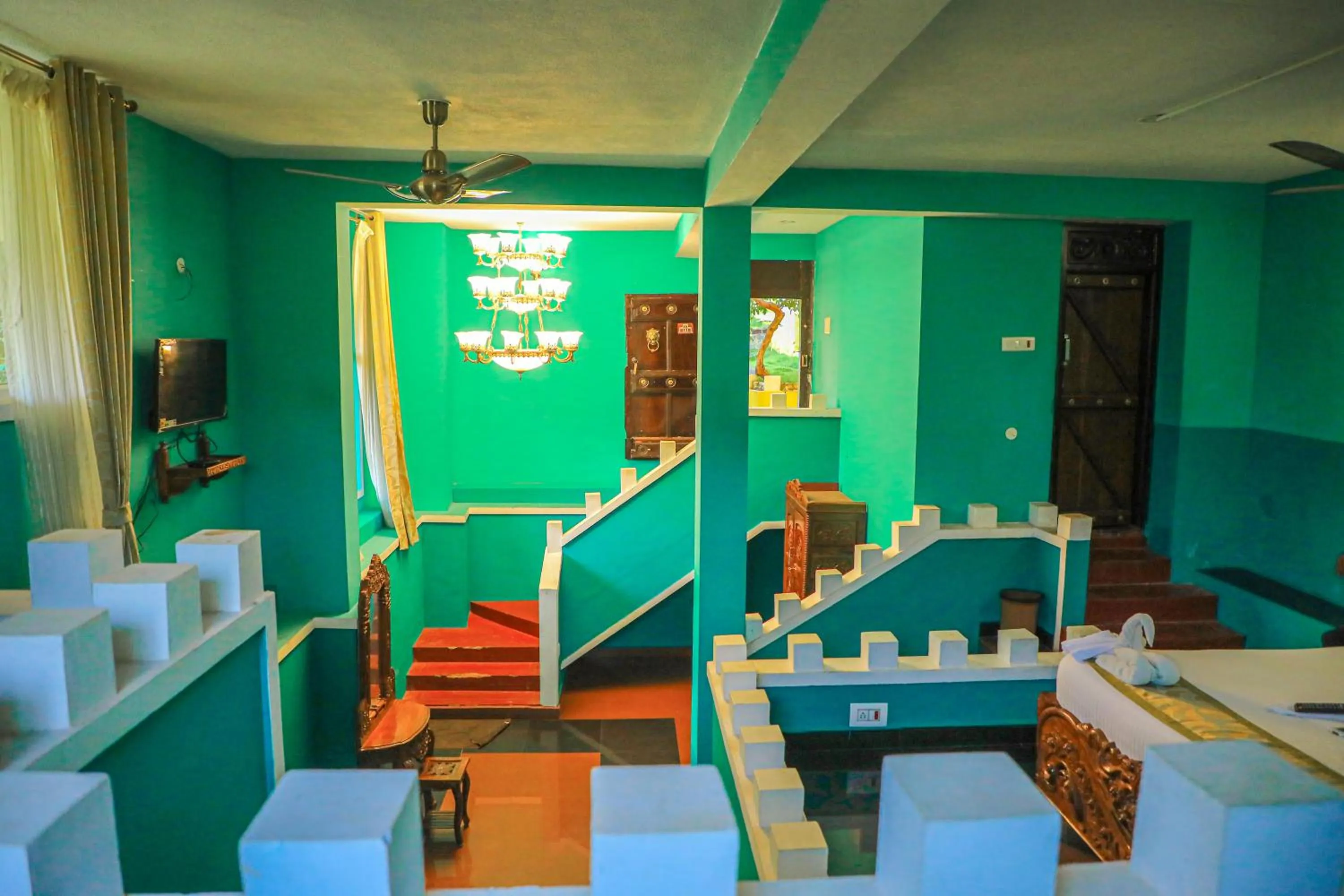 Shower in Hill Fort Hotel And Resorts Yelagiri Hills