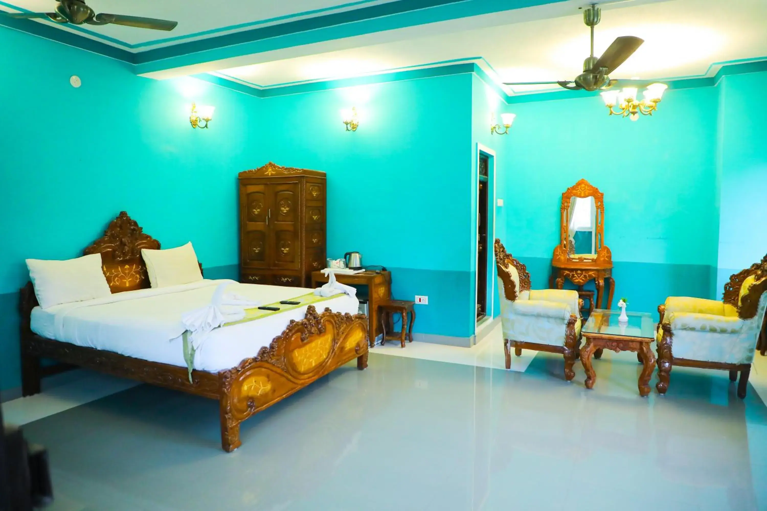 Deluxe Double Room in Hill Fort Hotel And Resorts Yelagiri Hills Deluxe Double Room in Hill Fort Hotel And Resorts Yelagiri Hills