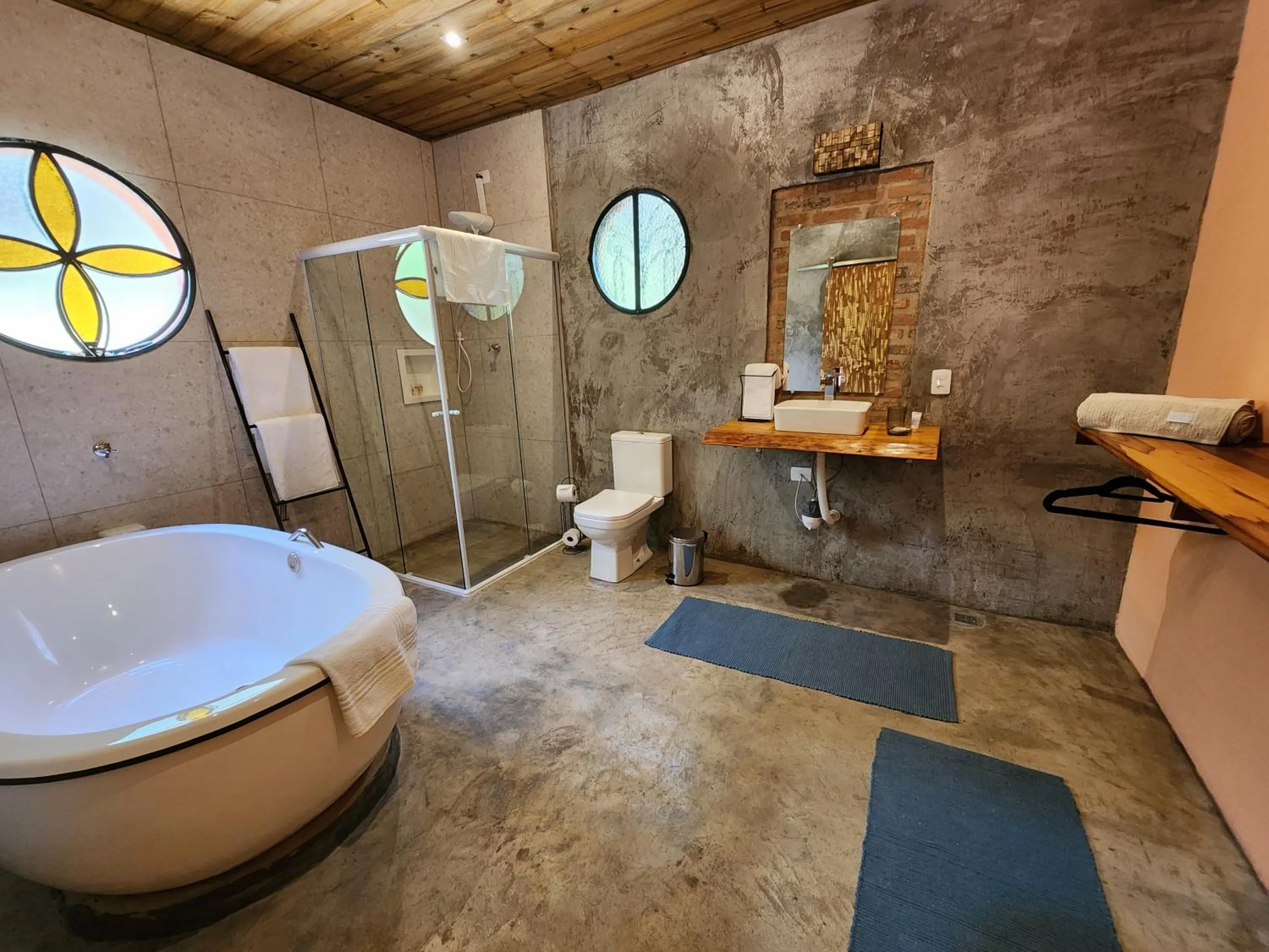 Shower in Sítio Belucci