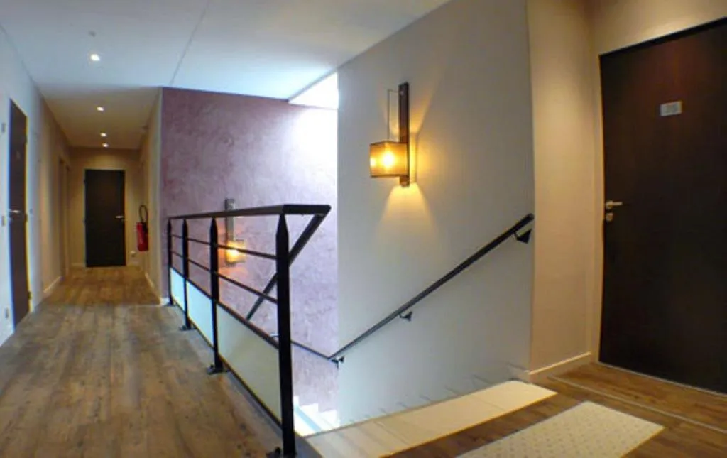 Decorative detail in Hôtel de la Louée