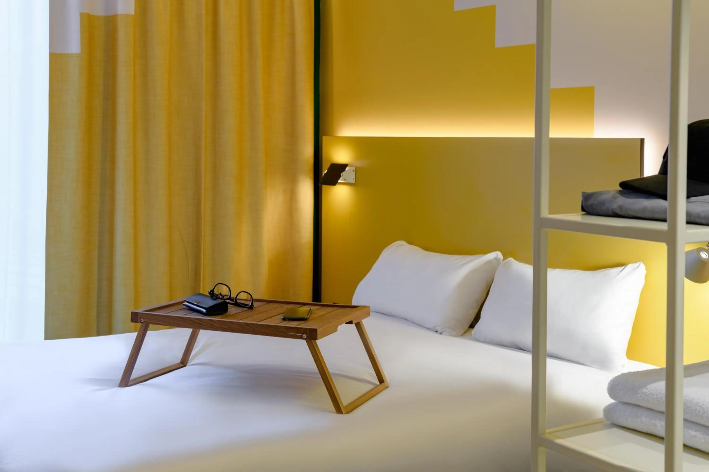 Bedroom, Bed in ibis Styles Zurich City Center