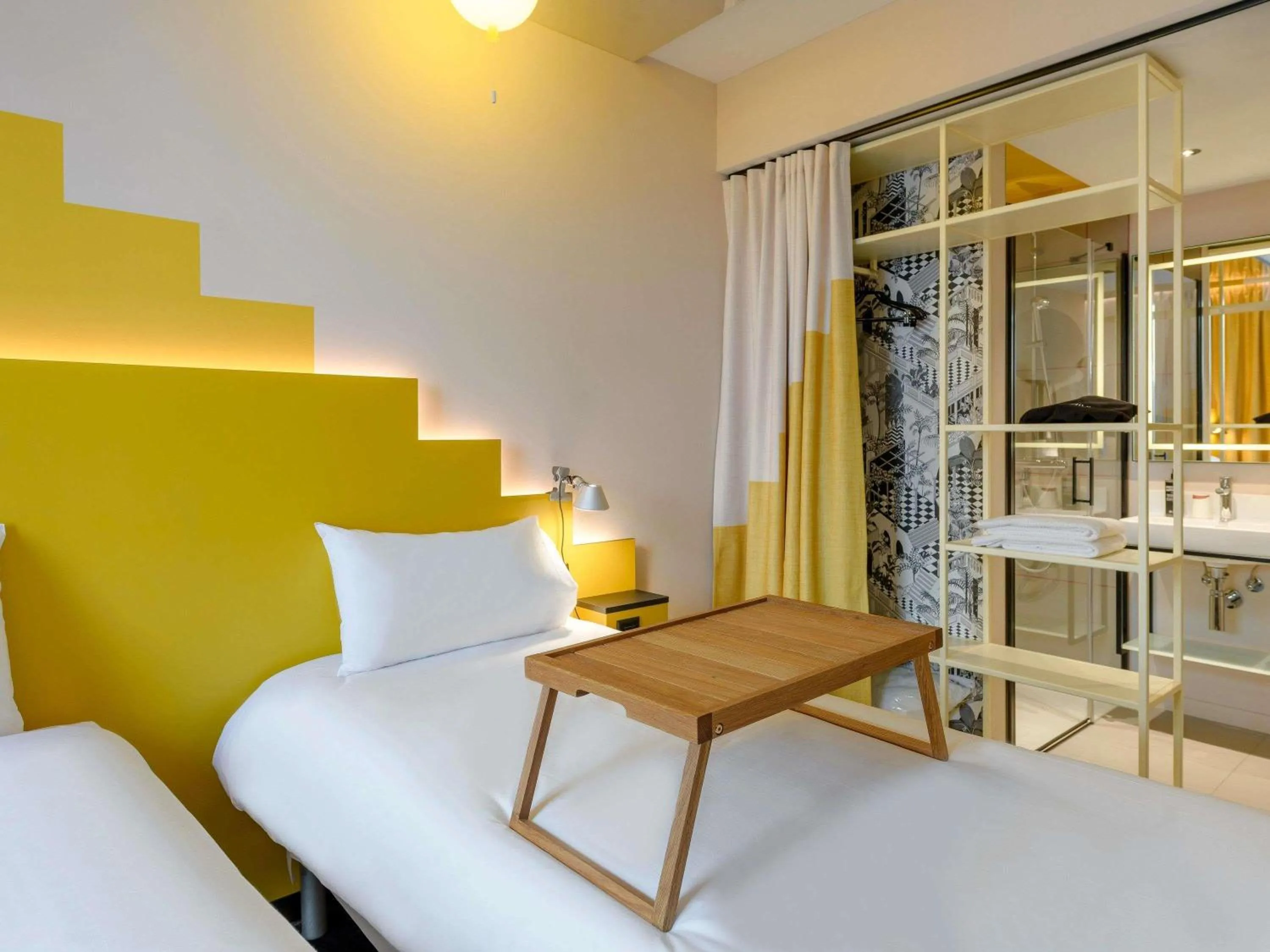 Bedroom in ibis Styles Zurich City Center