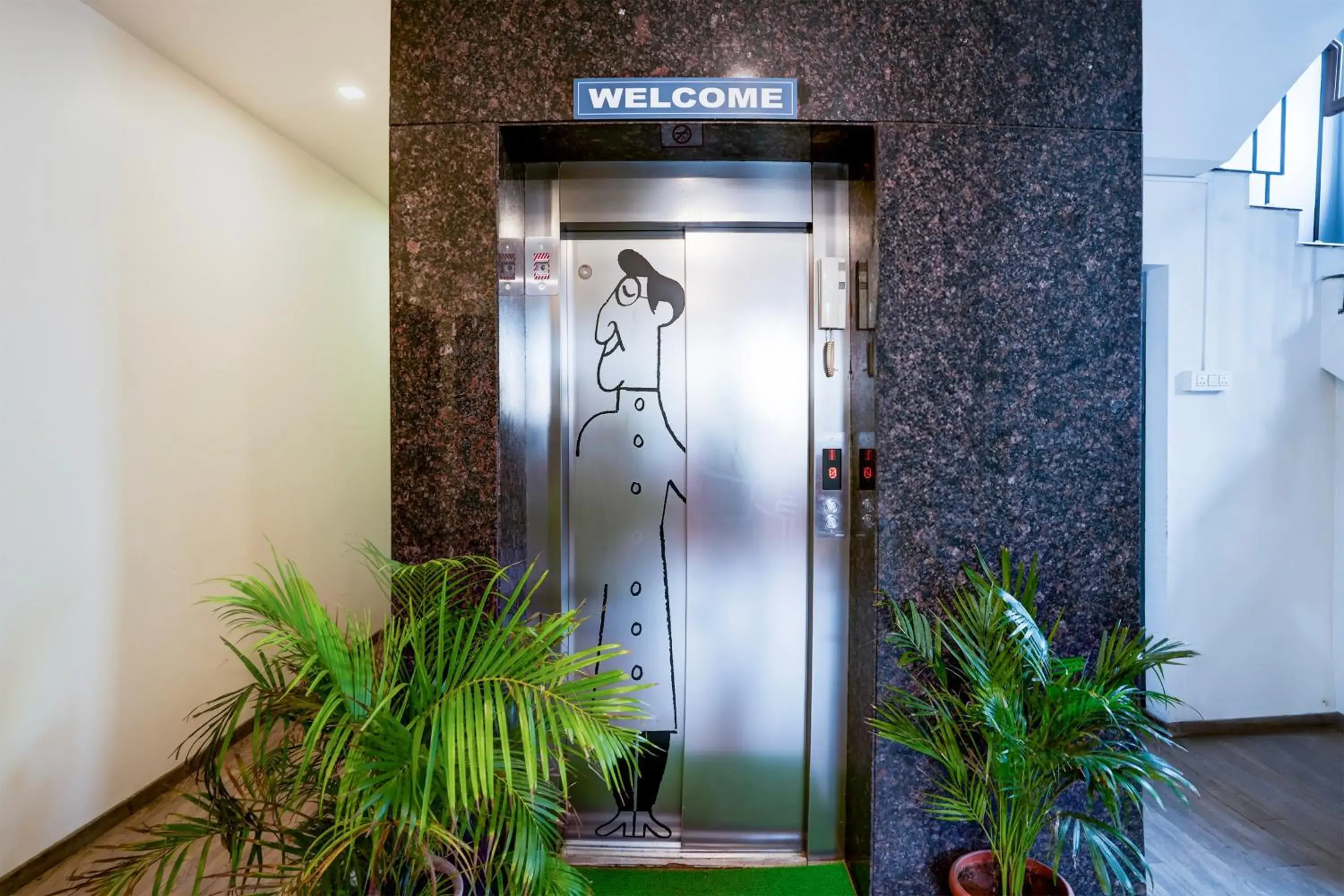 Lobby or reception in Super Townhouse Ulsoor Near Halasuru Metro Station Lobby or reception in Super Townhouse Ulsoor Near Halasuru Metro Station