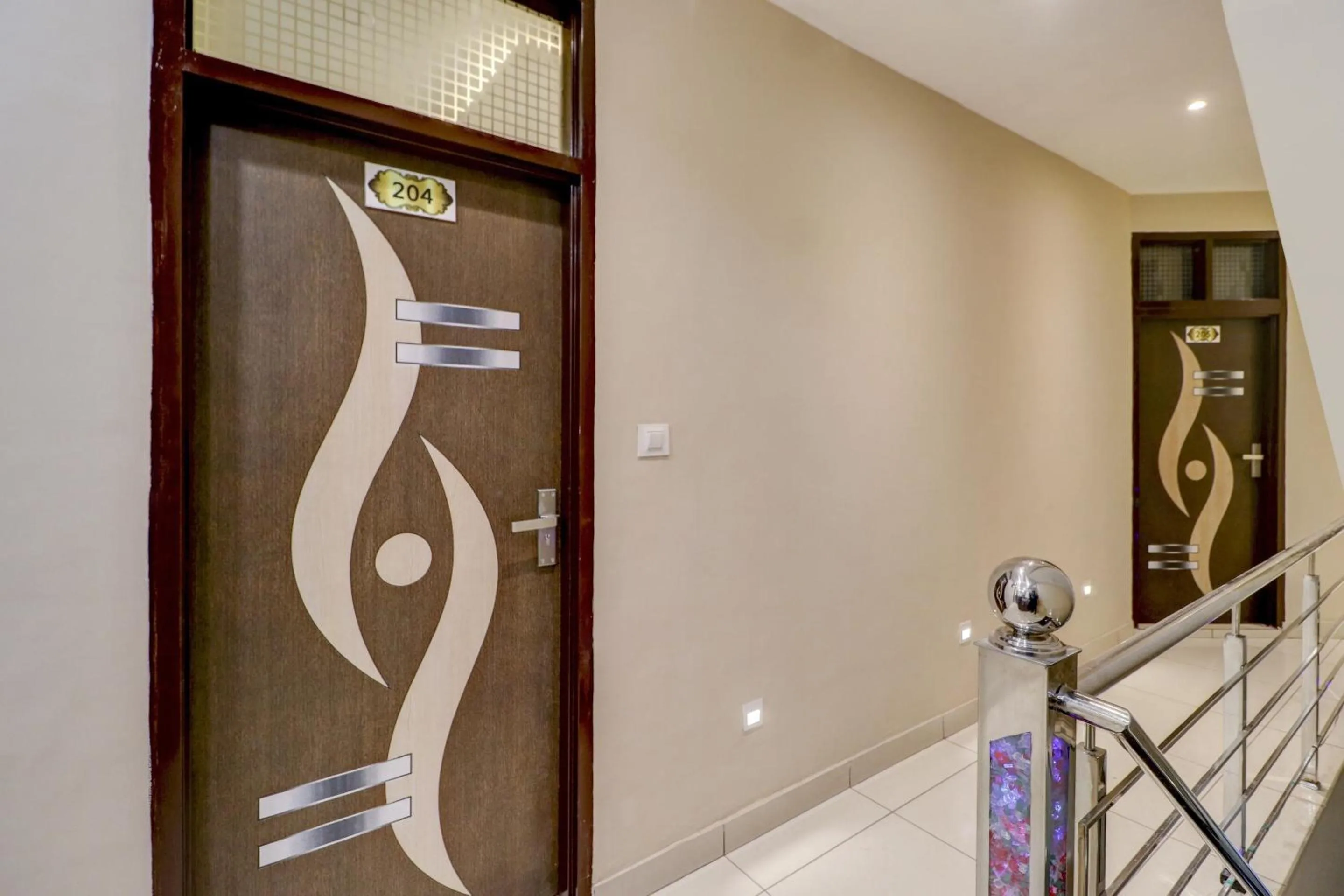 Facade/entrance in OYO Flagship 77562 Hotel Kabir