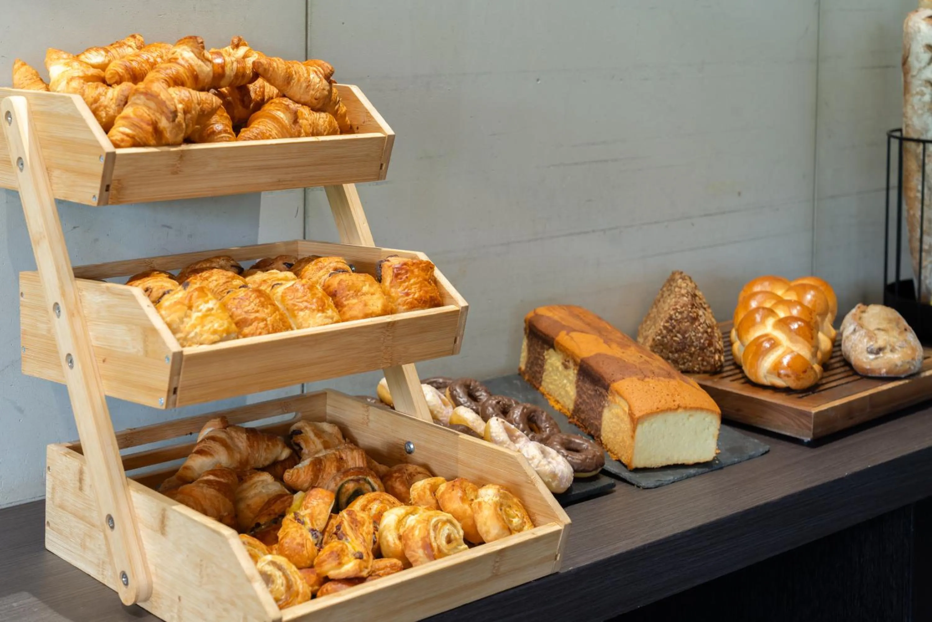 Food and drinks in Novotel Suites Genève Aéroport