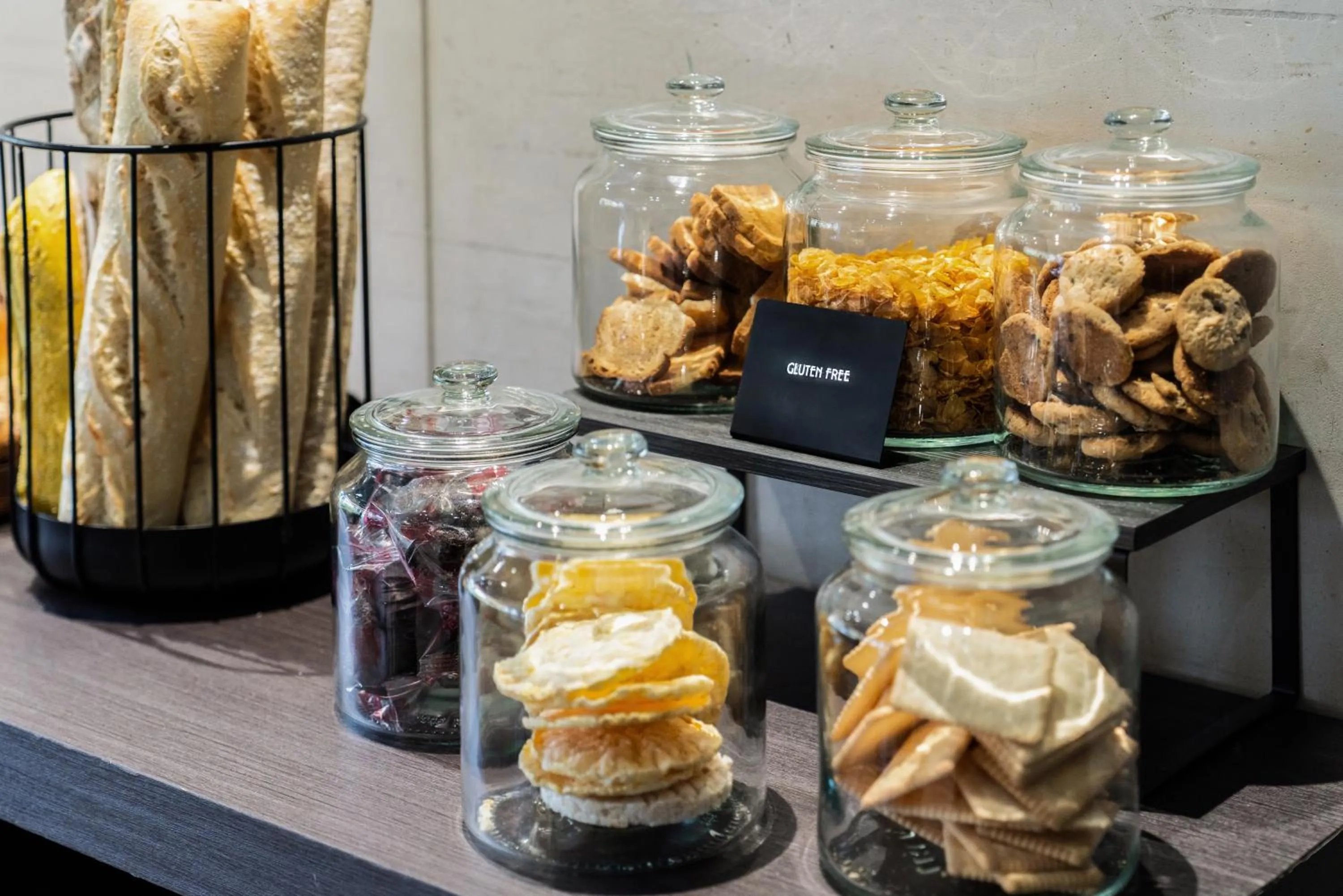 Breakfast in Novotel Suites Genève Aéroport