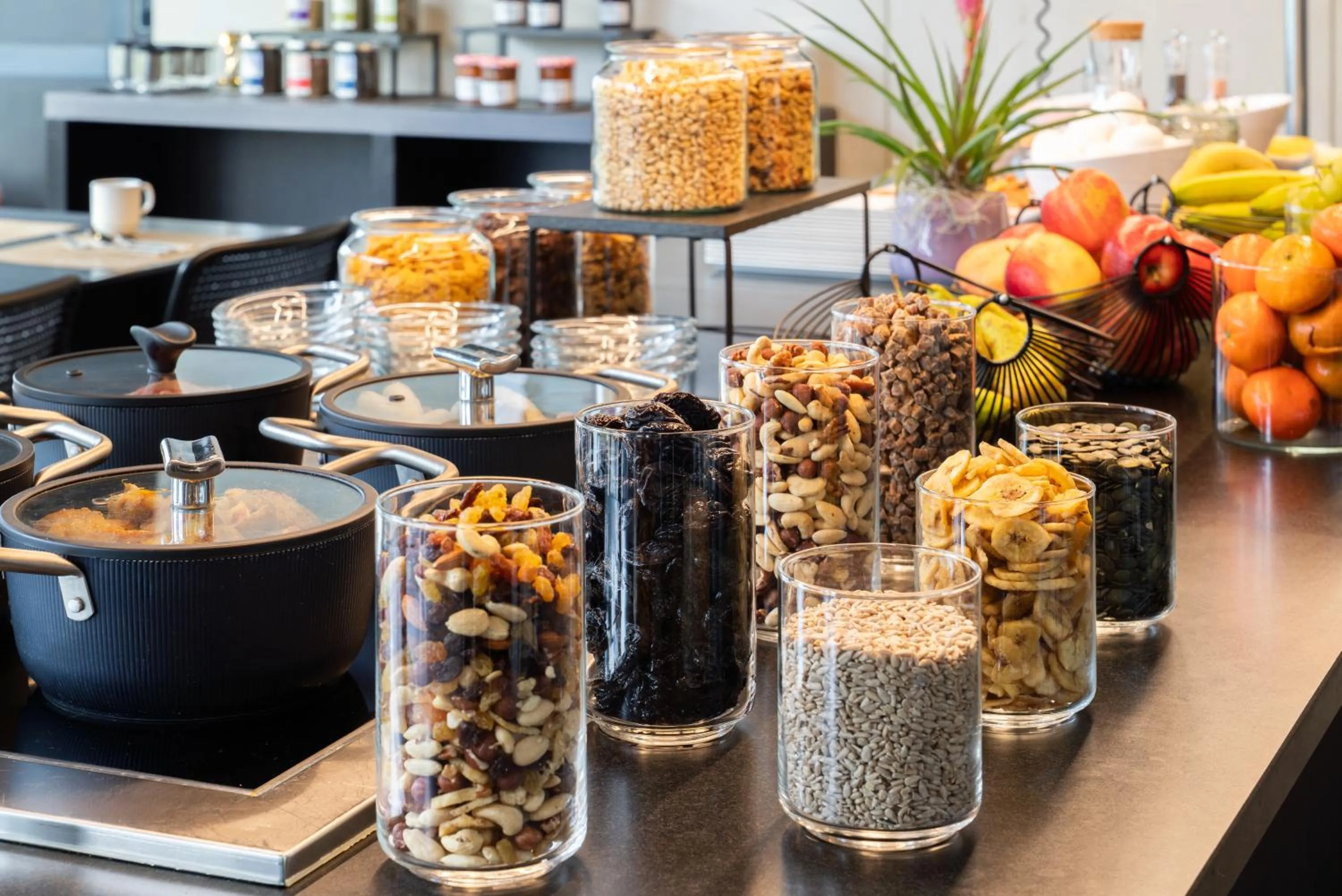 Breakfast in Novotel Suites Genève Aéroport