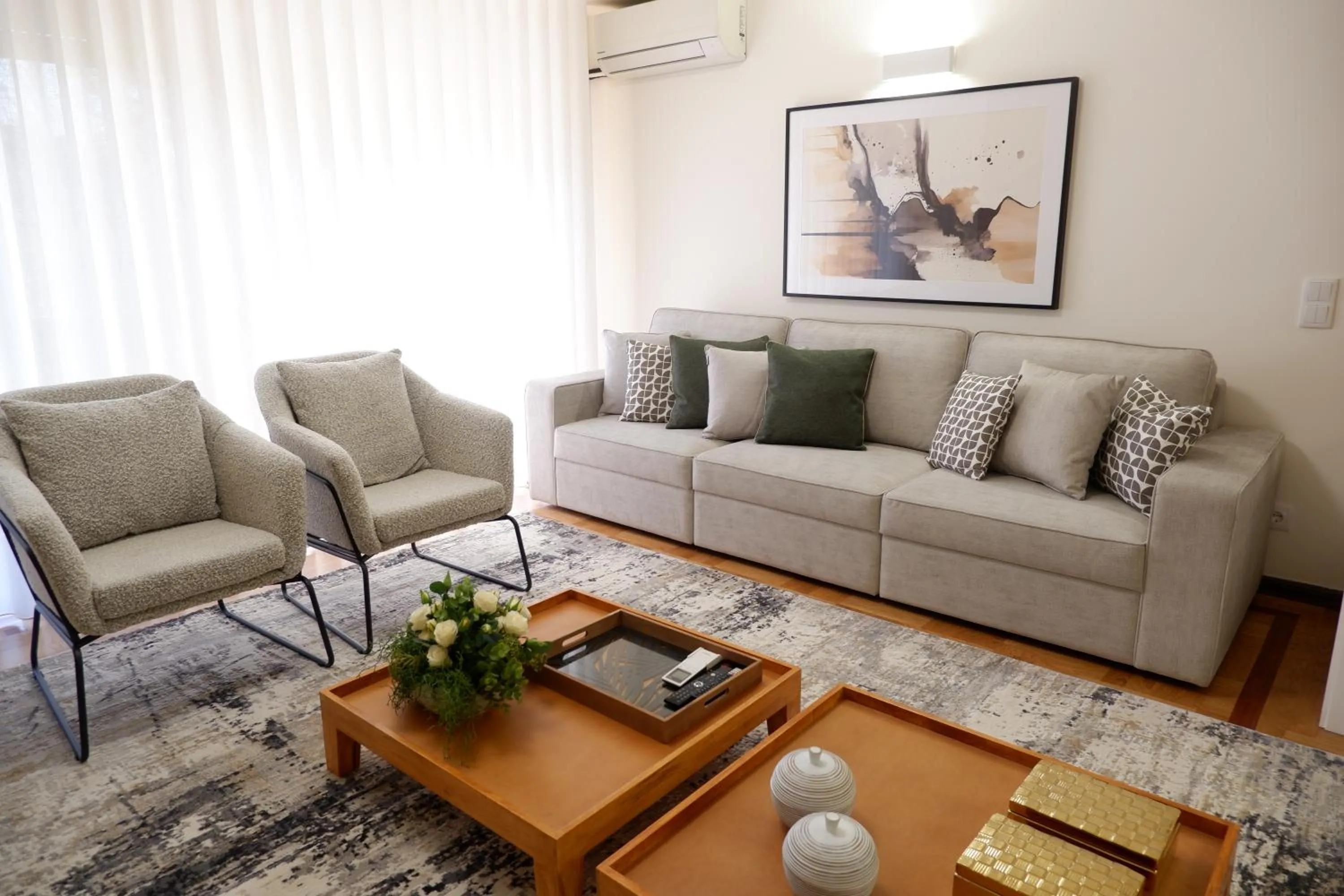 Living room in Porto Family Home by MP - Renovated