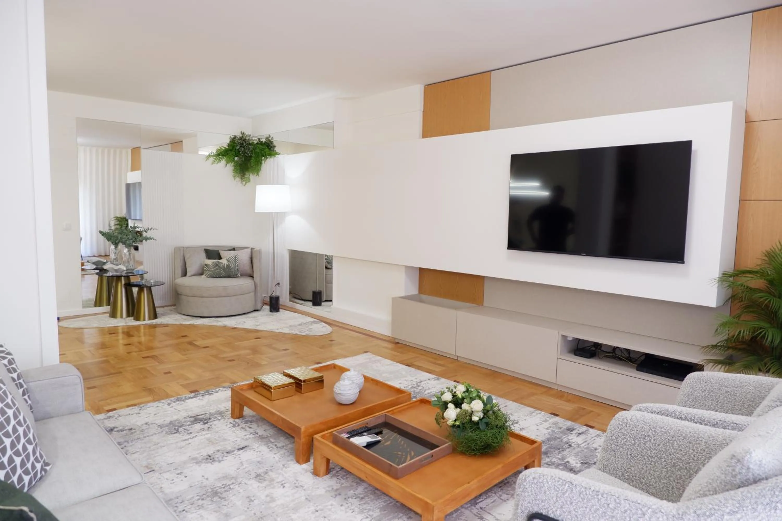 Living room in Porto Family Home by MP - Renovated