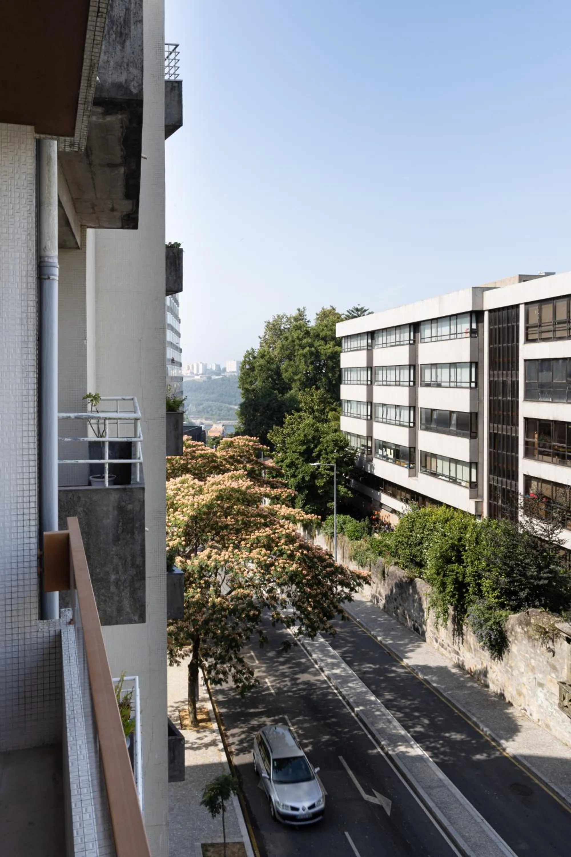 Balcony/Terrace in Porto Family Home by MP - Renovated