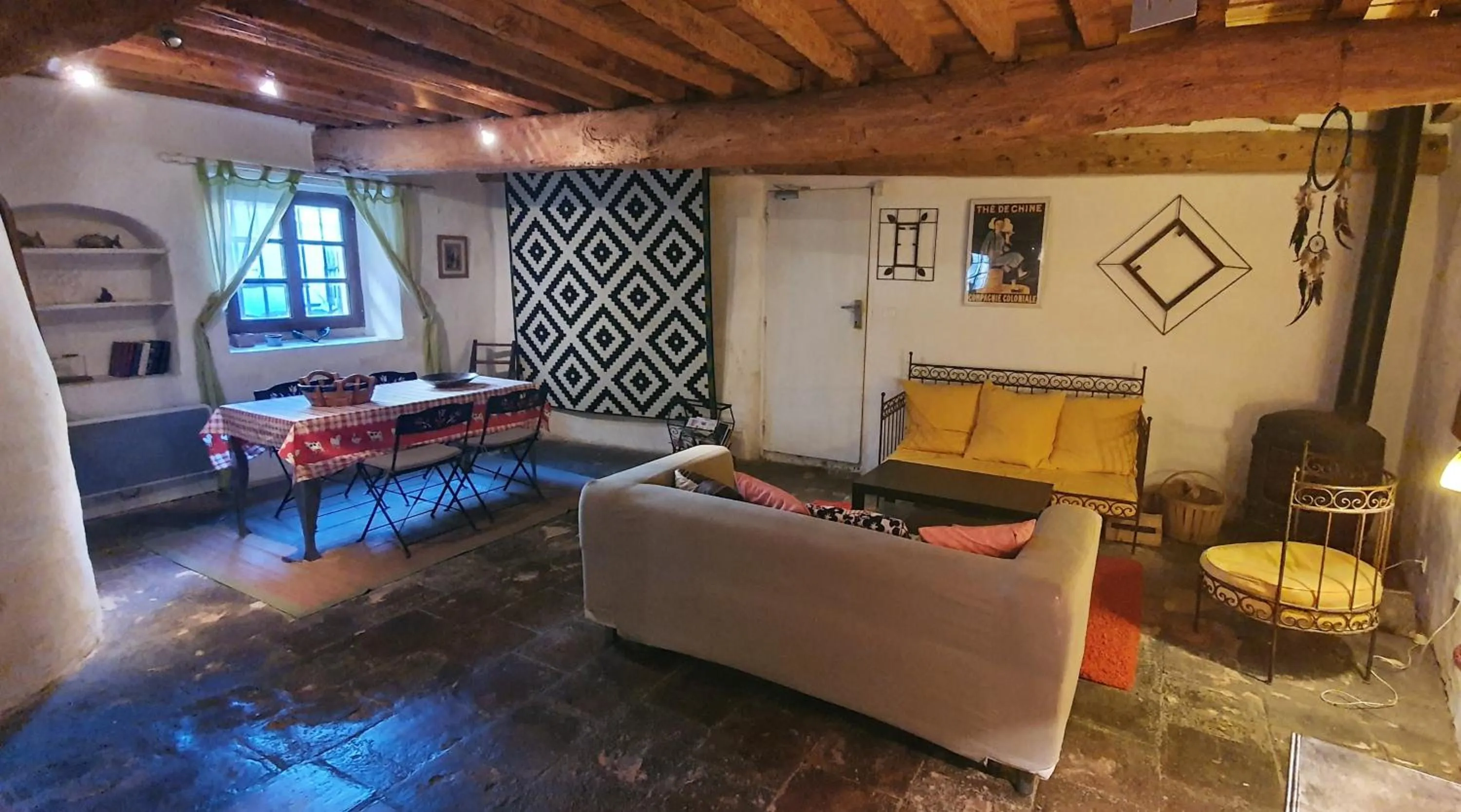 Continental breakfast in Orangerie de Cardet - Maison d'hôtes - B&B