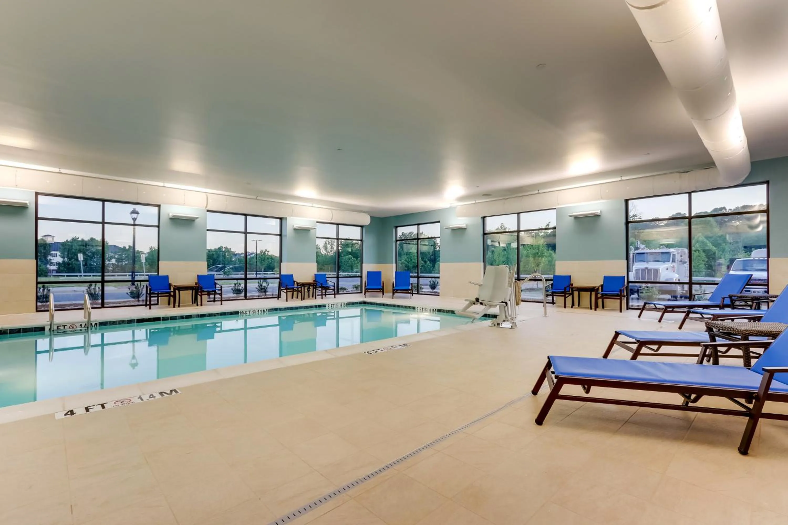 Swimming pool in Holiday Inn Express & Suites - Winston - Salem SW - Clemmons by IHG