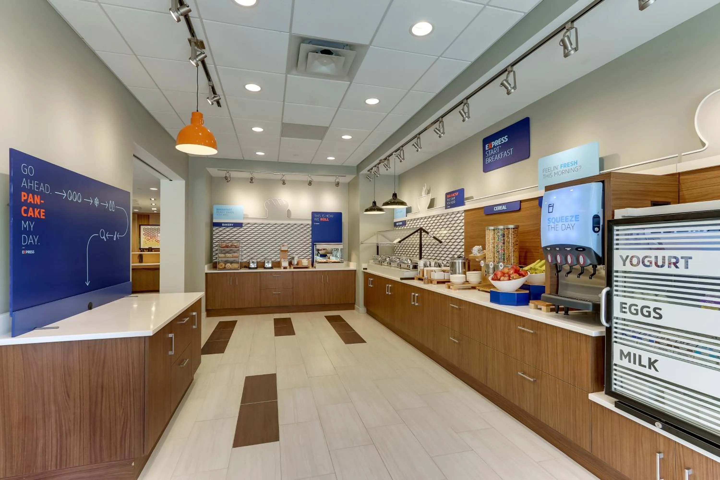 Breakfast in Holiday Inn Express & Suites - Winston - Salem SW - Clemmons by IHG