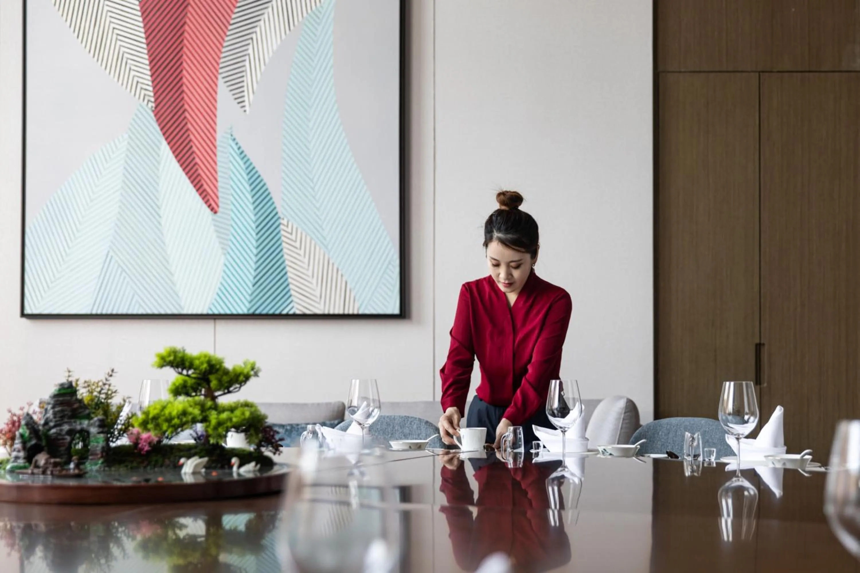 Restaurant/places to eat in Holiday Inn Chengde Park View by IHG