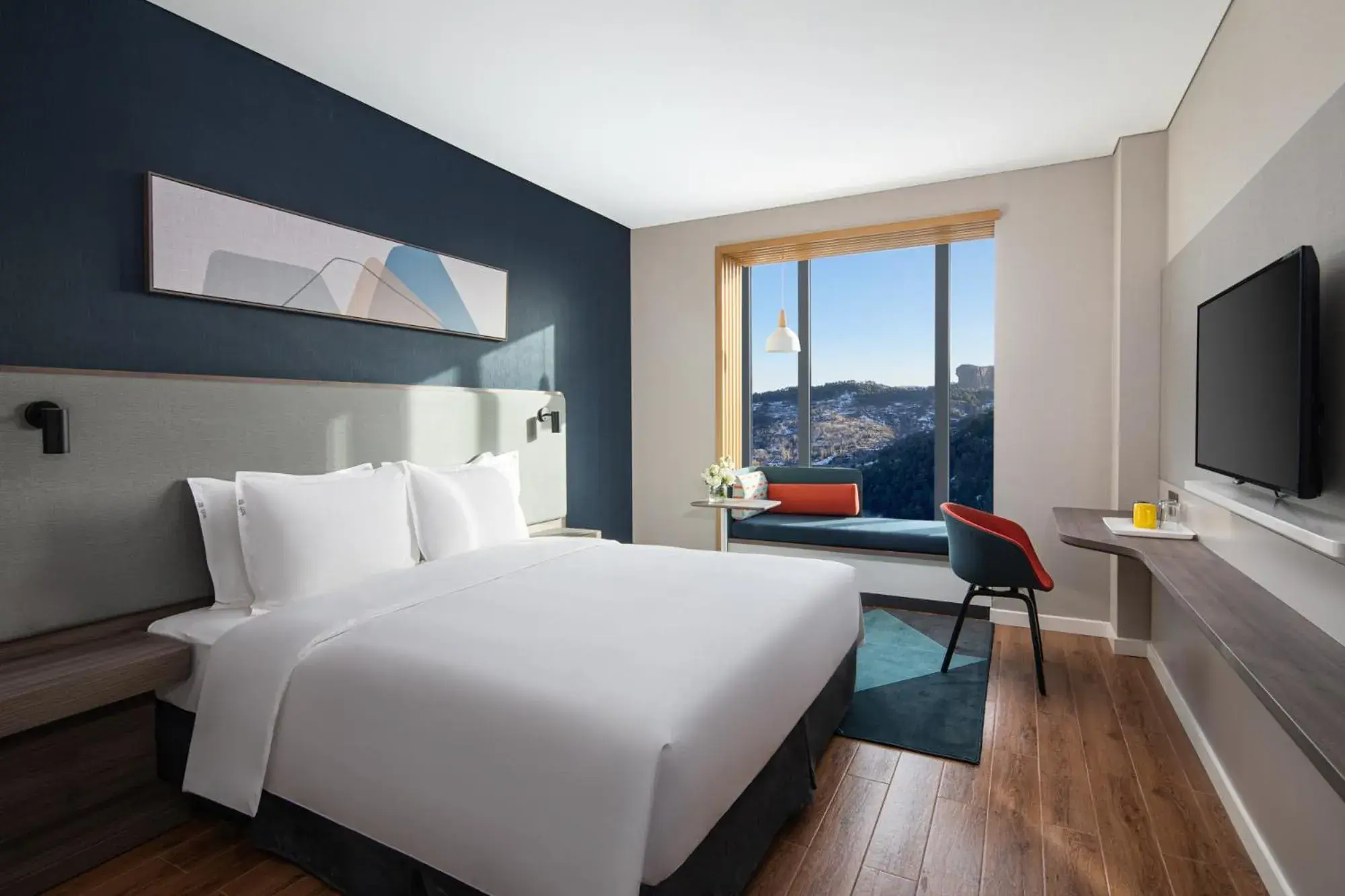 Bed in Holiday Inn Express Chengde Park View by IHG Bed in Holiday Inn Express Chengde Park View by IHG