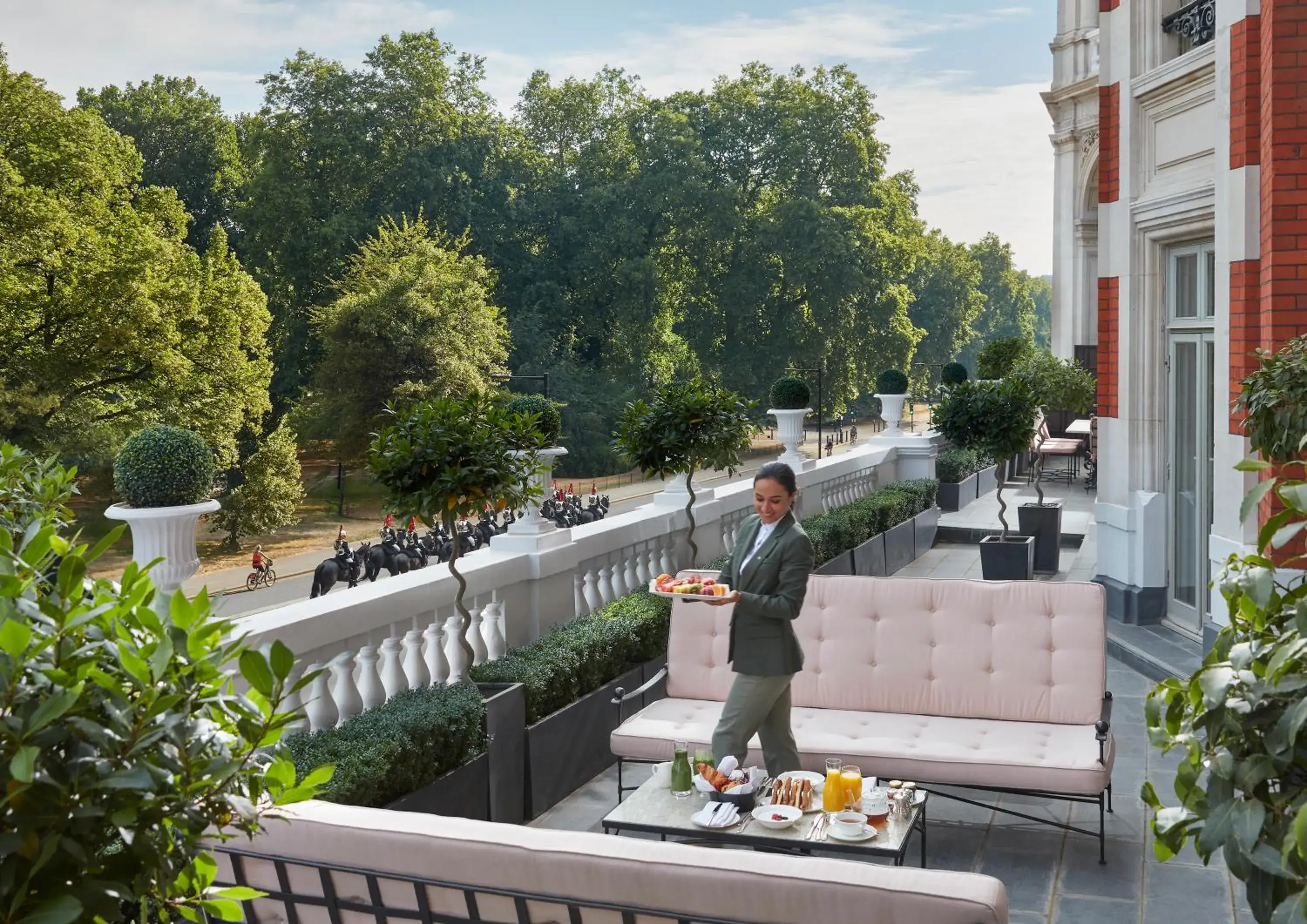 Mandarin Oriental Hyde Park, London Mandarin Oriental Hyde Park, London