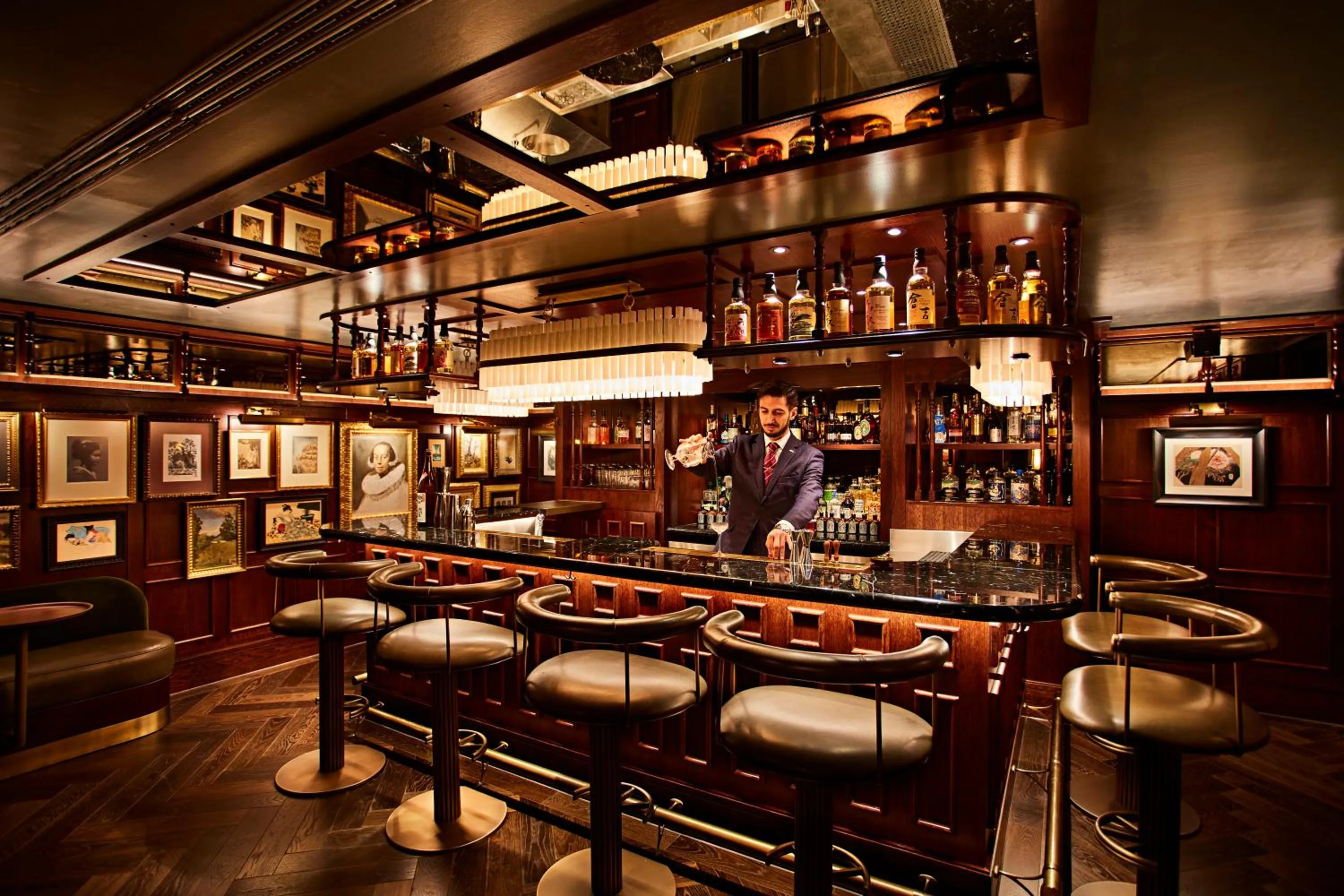 Restaurant/places to eat in Mandarin Oriental Hyde Park, London