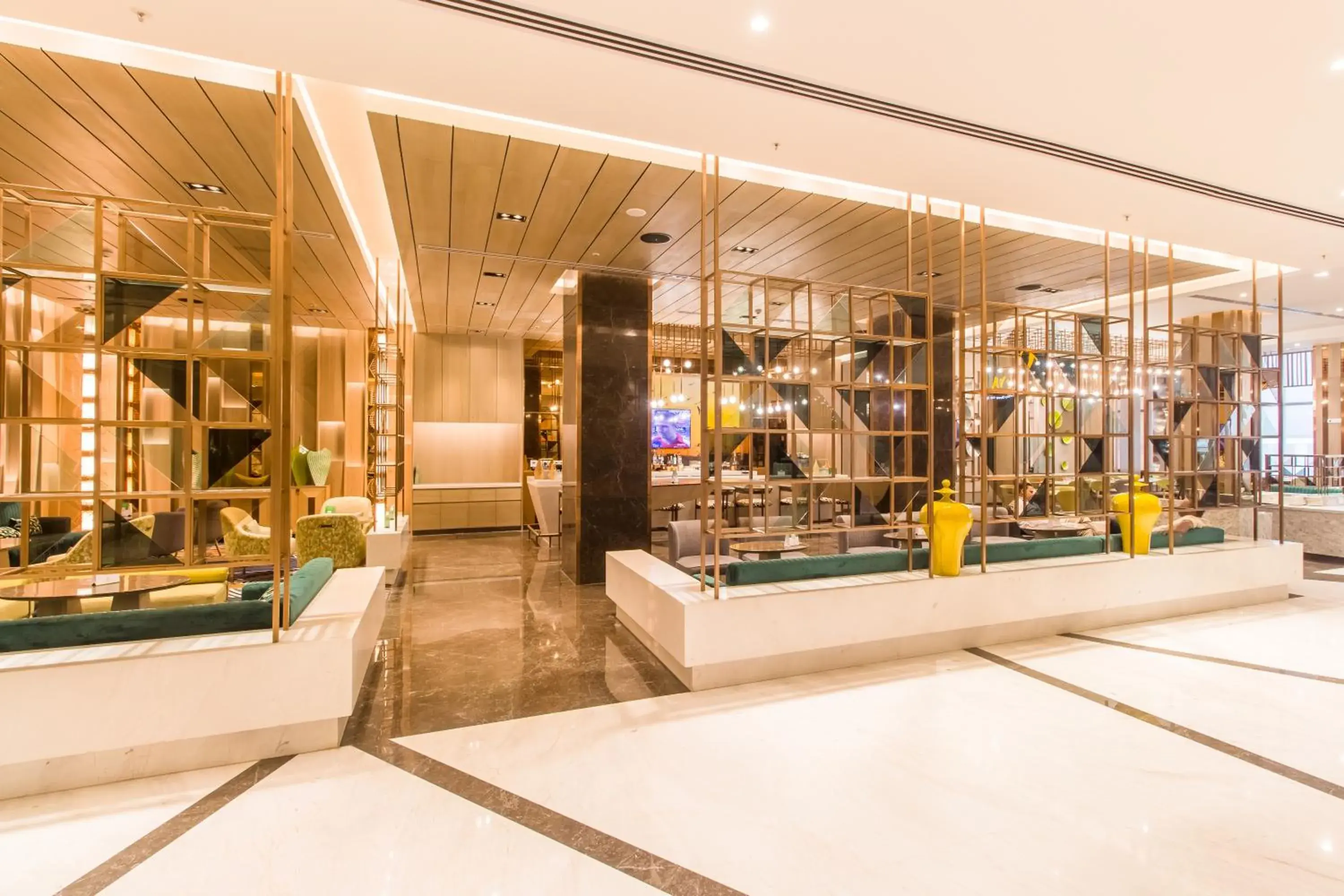 Restaurant/places to eat in Holiday Inn Chandigarh Zirakpur by IHG Restaurant/places to eat in Holiday Inn Chandigarh Zirakpur by IHG