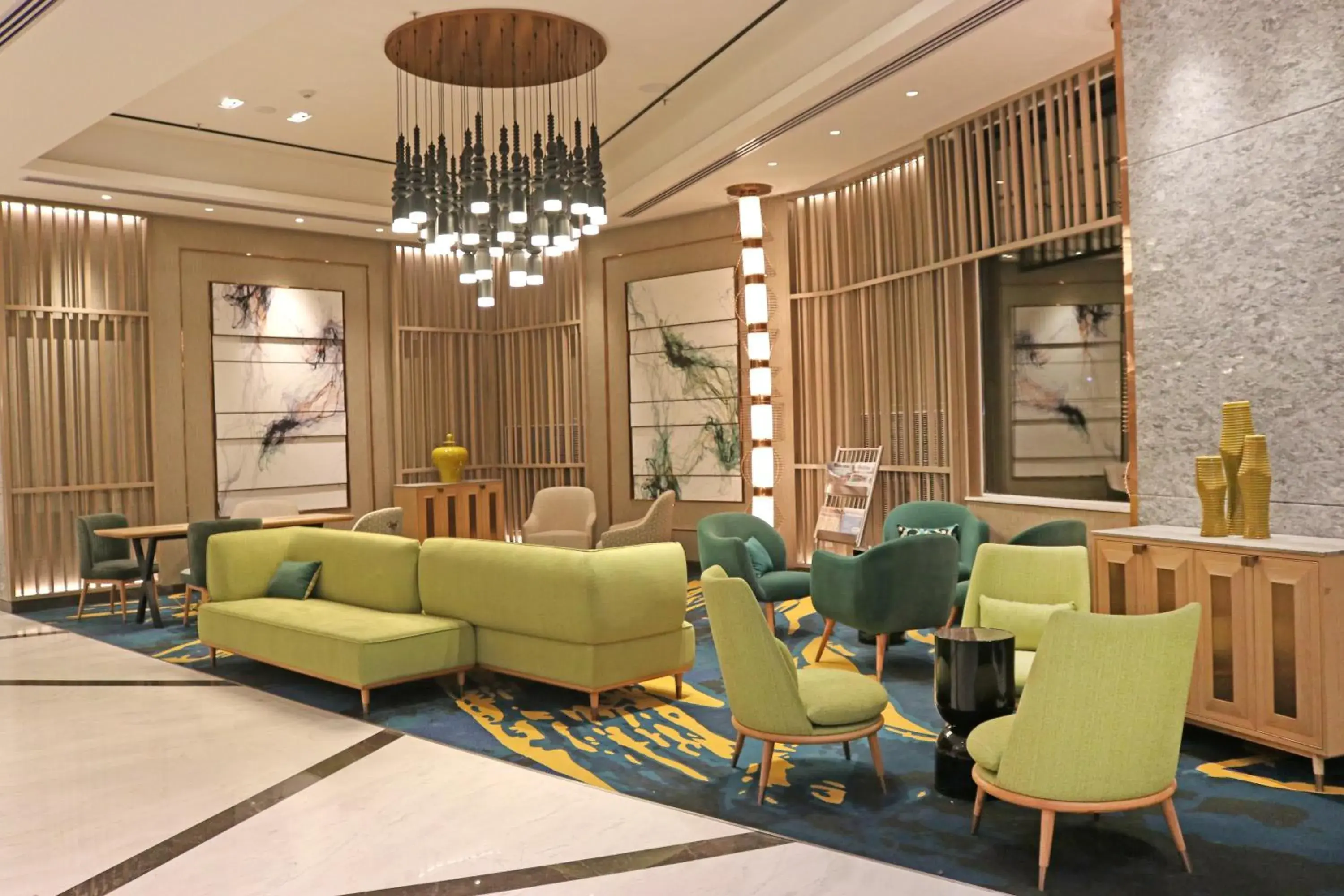 Lobby or reception in Holiday Inn Chandigarh Zirakpur by IHG Lobby or reception in Holiday Inn Chandigarh Zirakpur by IHG