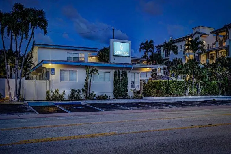 Night in Castle by the Sea Motel