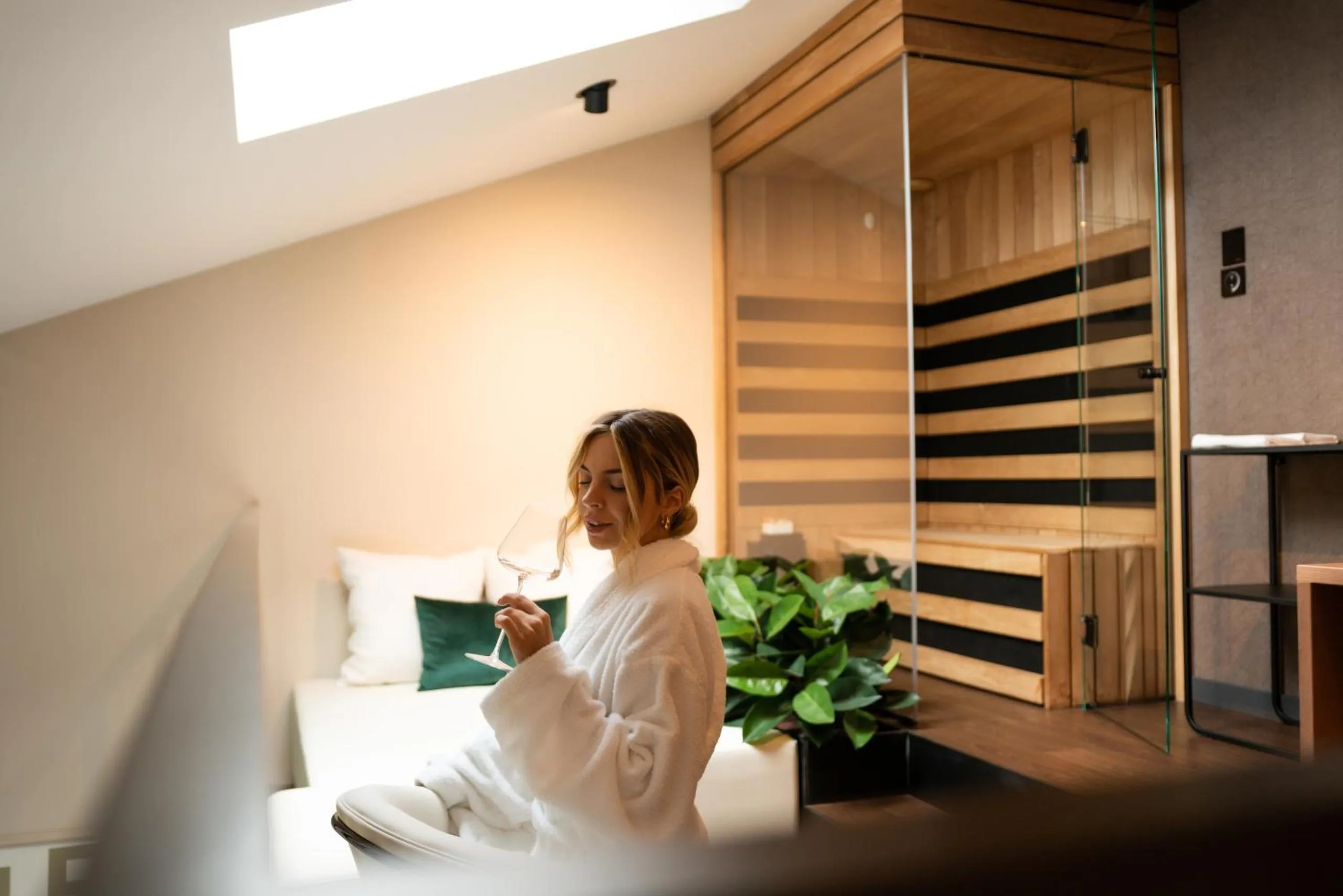 People, Bed in DeGrassi Boutique Garni Hotel Izola