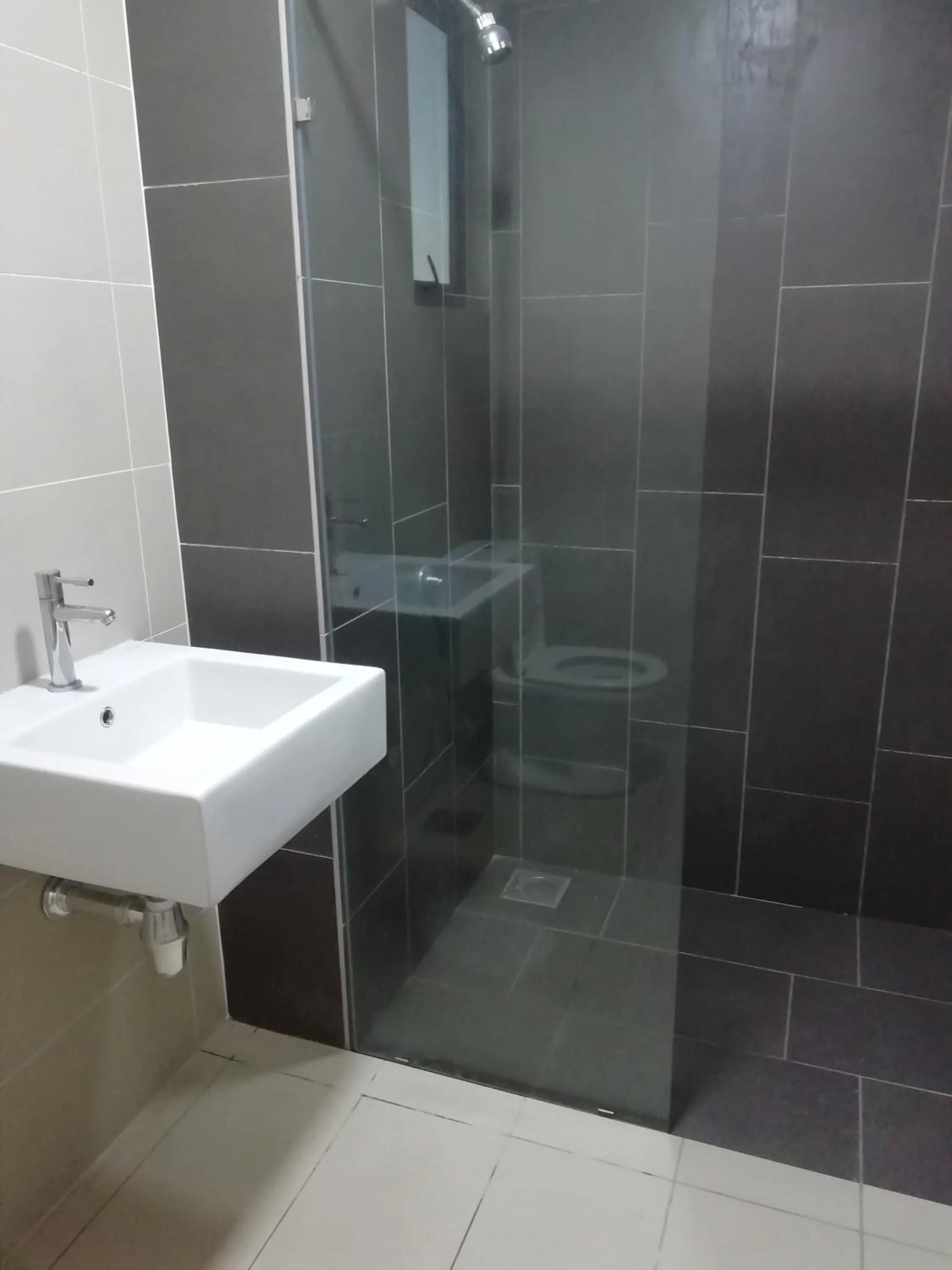 Bathroom in FZ Almyra Homestay
