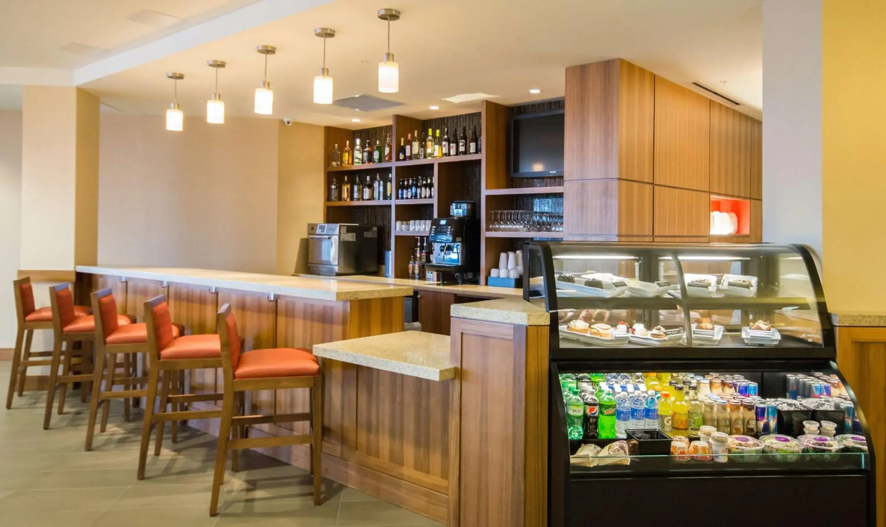 Lounge or bar in Hyatt Place Daytona Beach-Oceanfront Lounge or bar in Hyatt Place Daytona Beach-Oceanfront