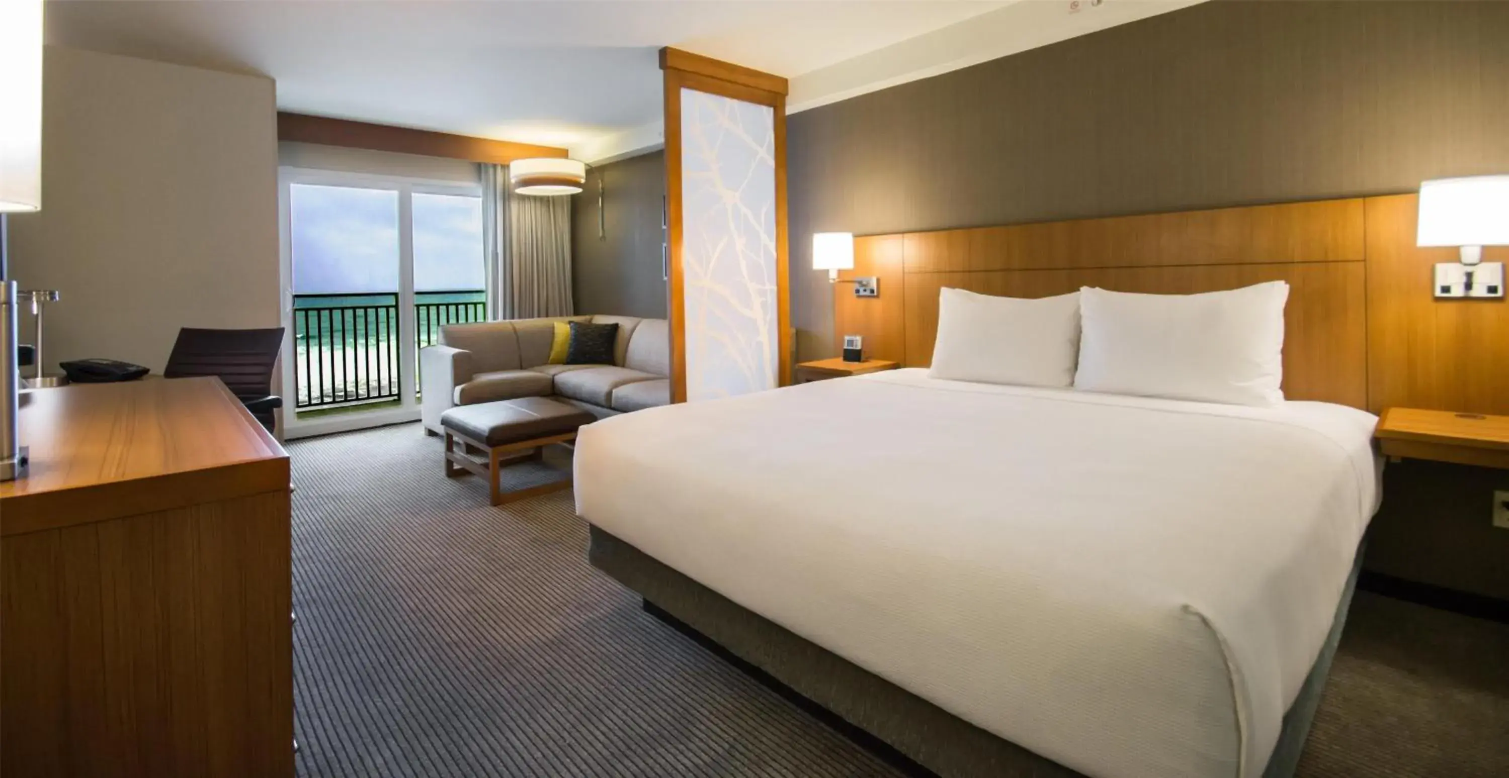 Bedroom, Bed in Hyatt Place Daytona Beach-Oceanfront Bedroom, Bed in Hyatt Place Daytona Beach-Oceanfront