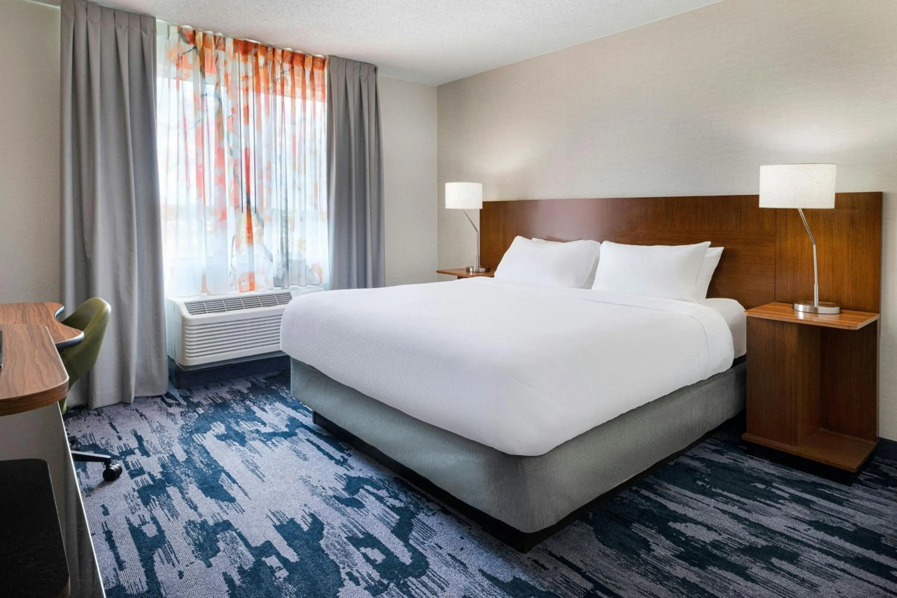 Photo of the whole room, Bed in Fairfield Inn & Suites by Marriott Wentzville