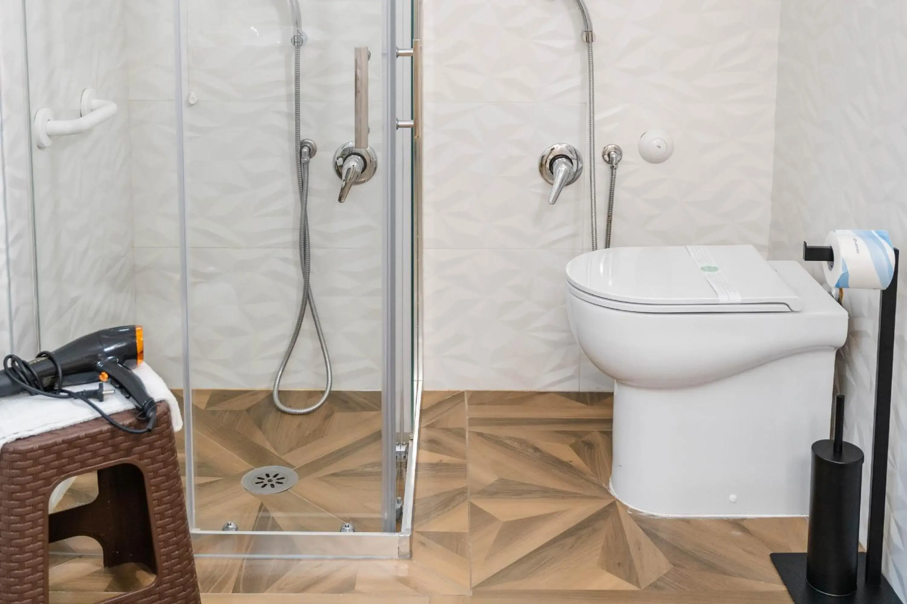 Bathroom in Kairos Hotel Bathroom in Kairos Hotel