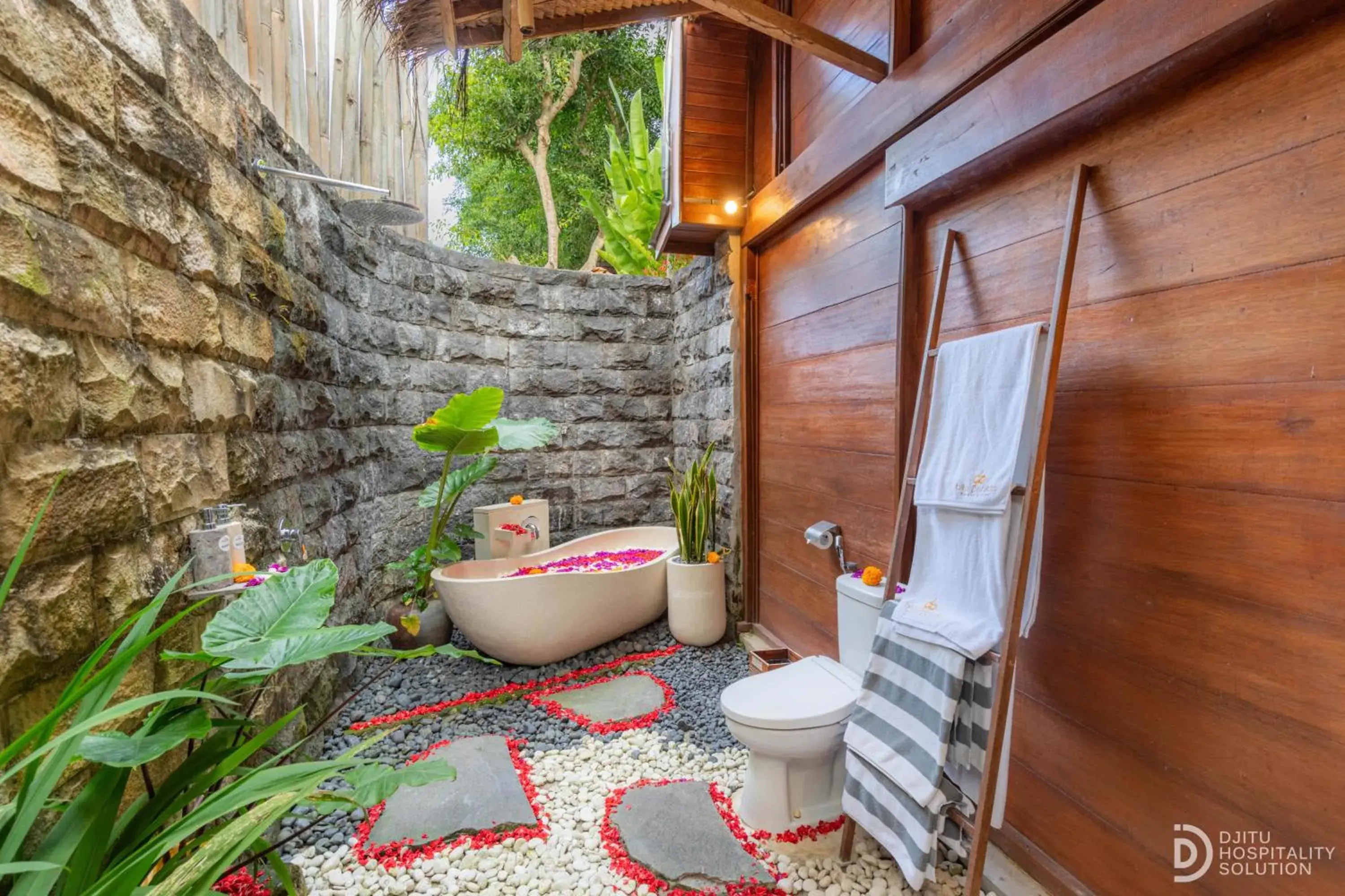 Bathroom in Bila Penida Resort & Farm Bathroom in Bila Penida Resort & Farm