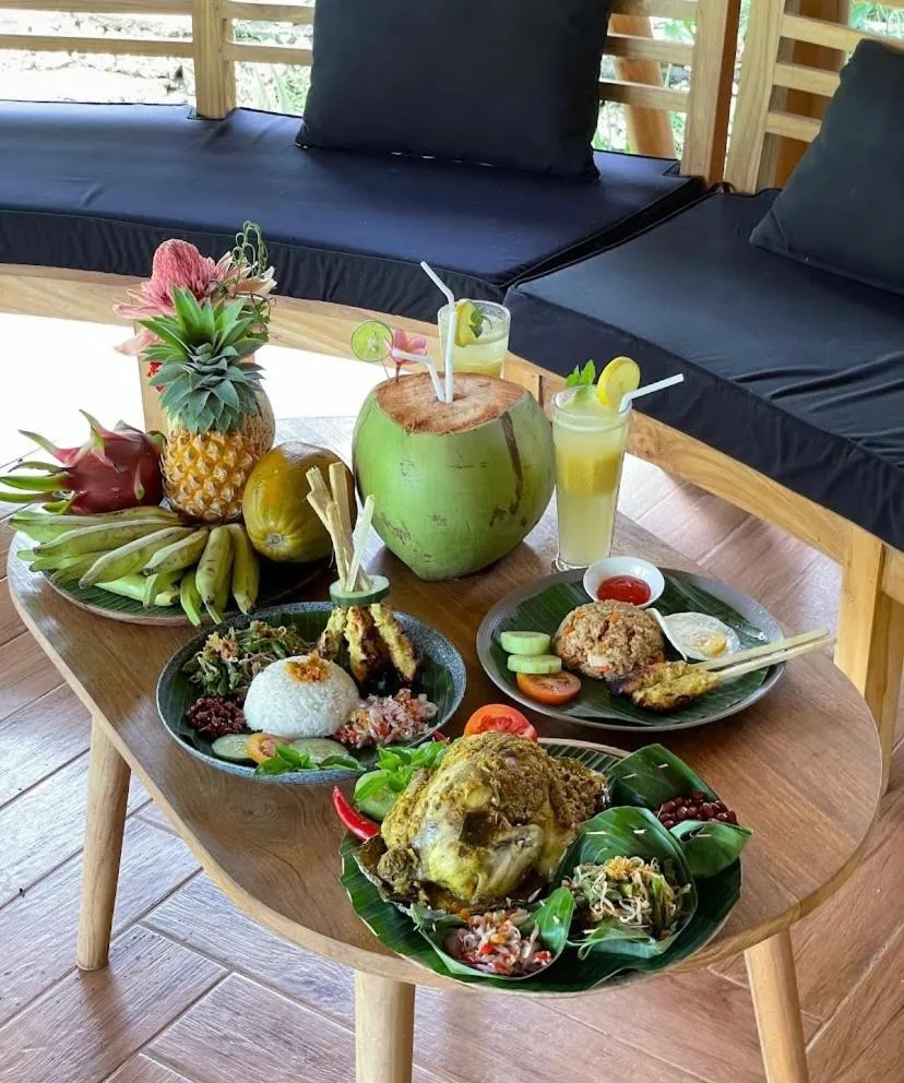 Restaurant/places to eat in Bila Penida Resort & Farm