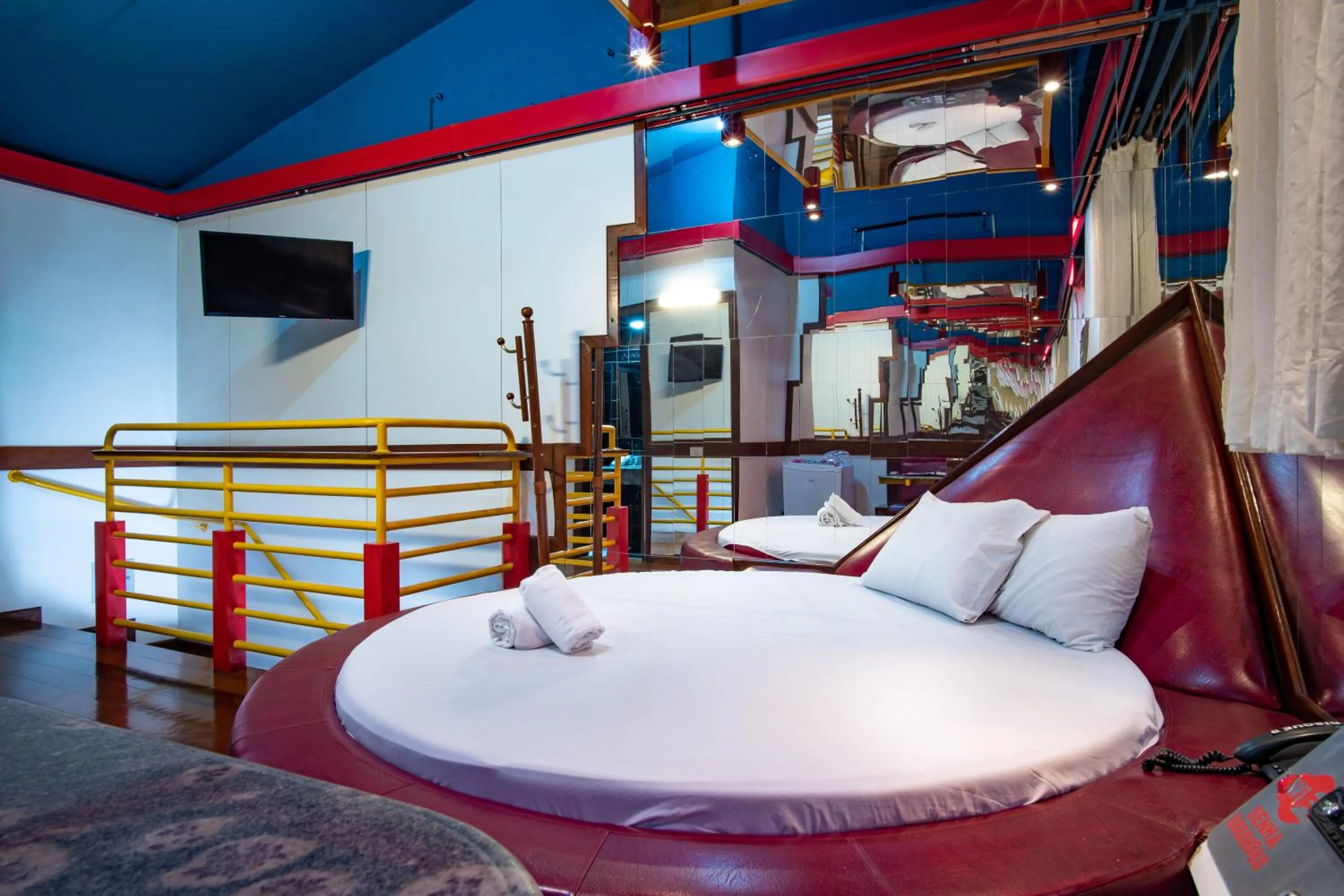 Bed in Motel Fantasy 5