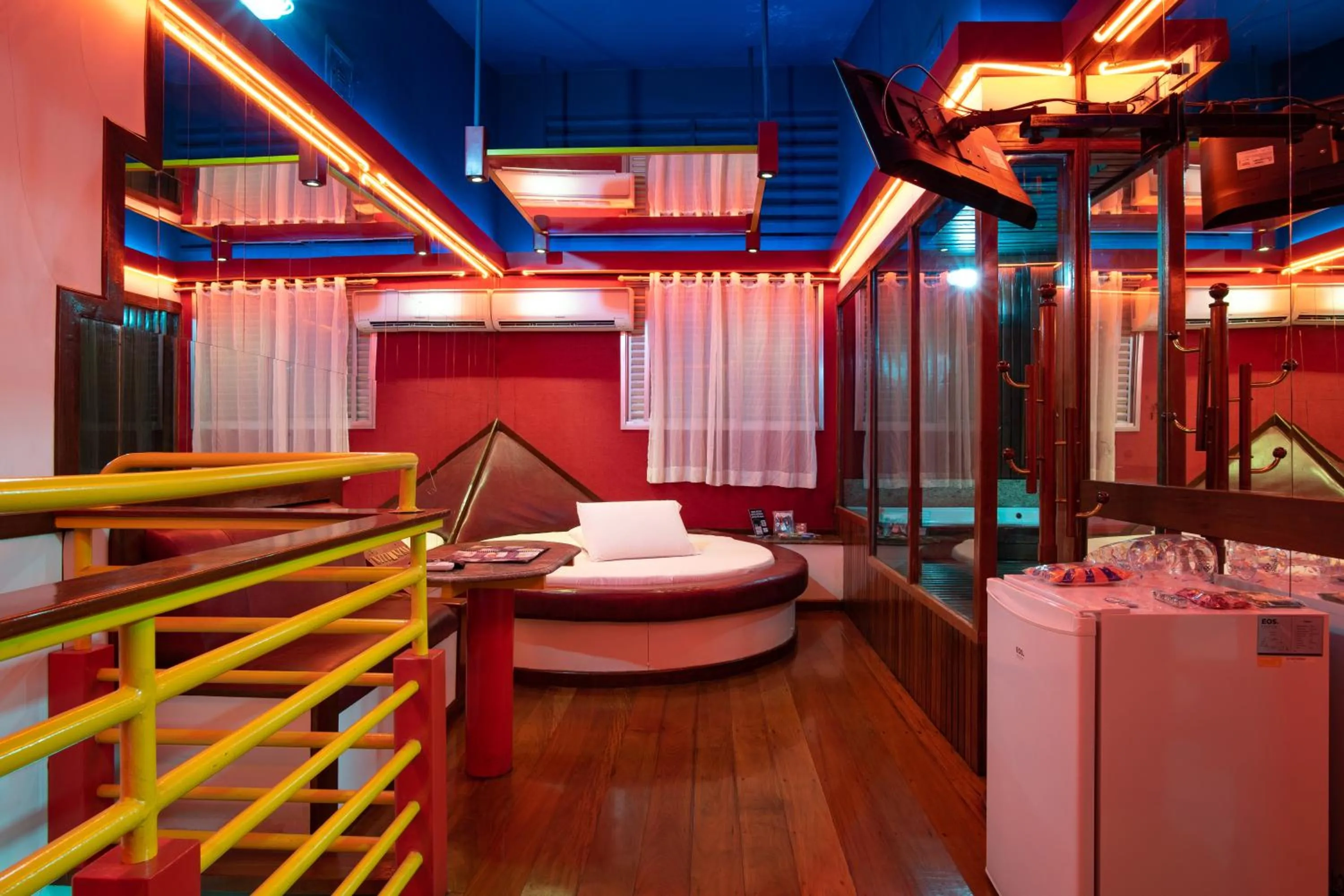 Bed in Motel Fantasy 5