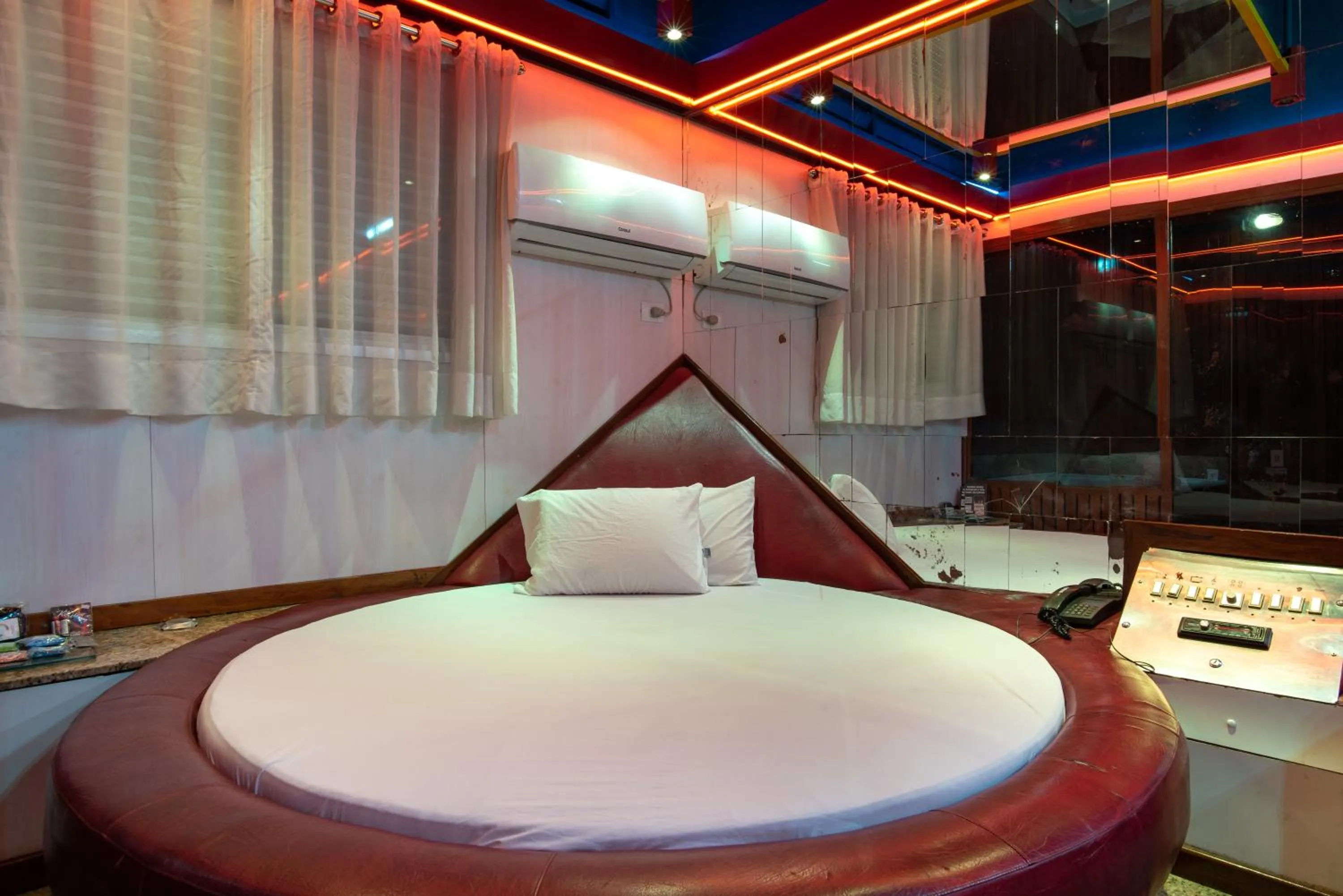 Bed in Motel Fantasy 5