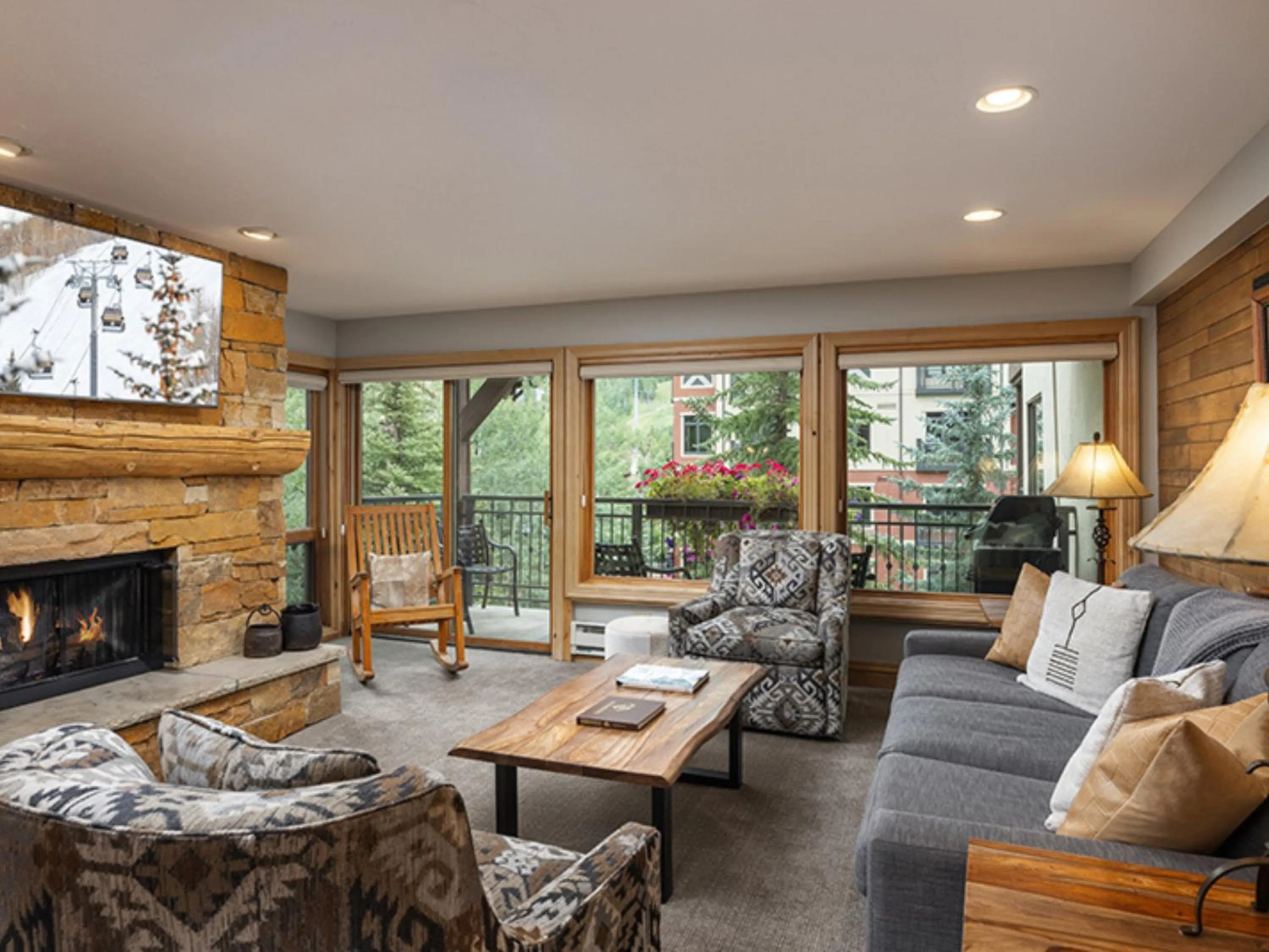 Living room in Montaneros in Vail