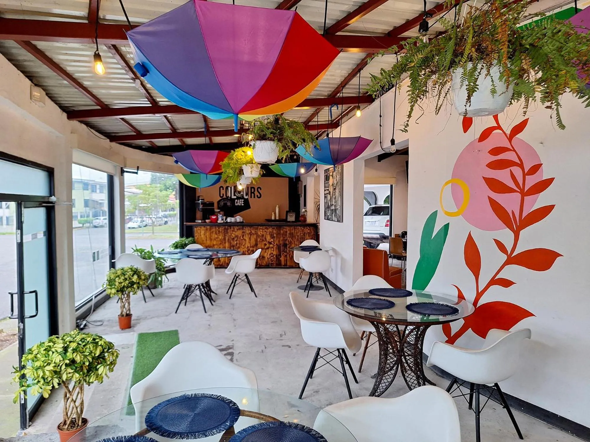 Restaurant/places to eat in Colours Oasis Resort ADULT ONLY