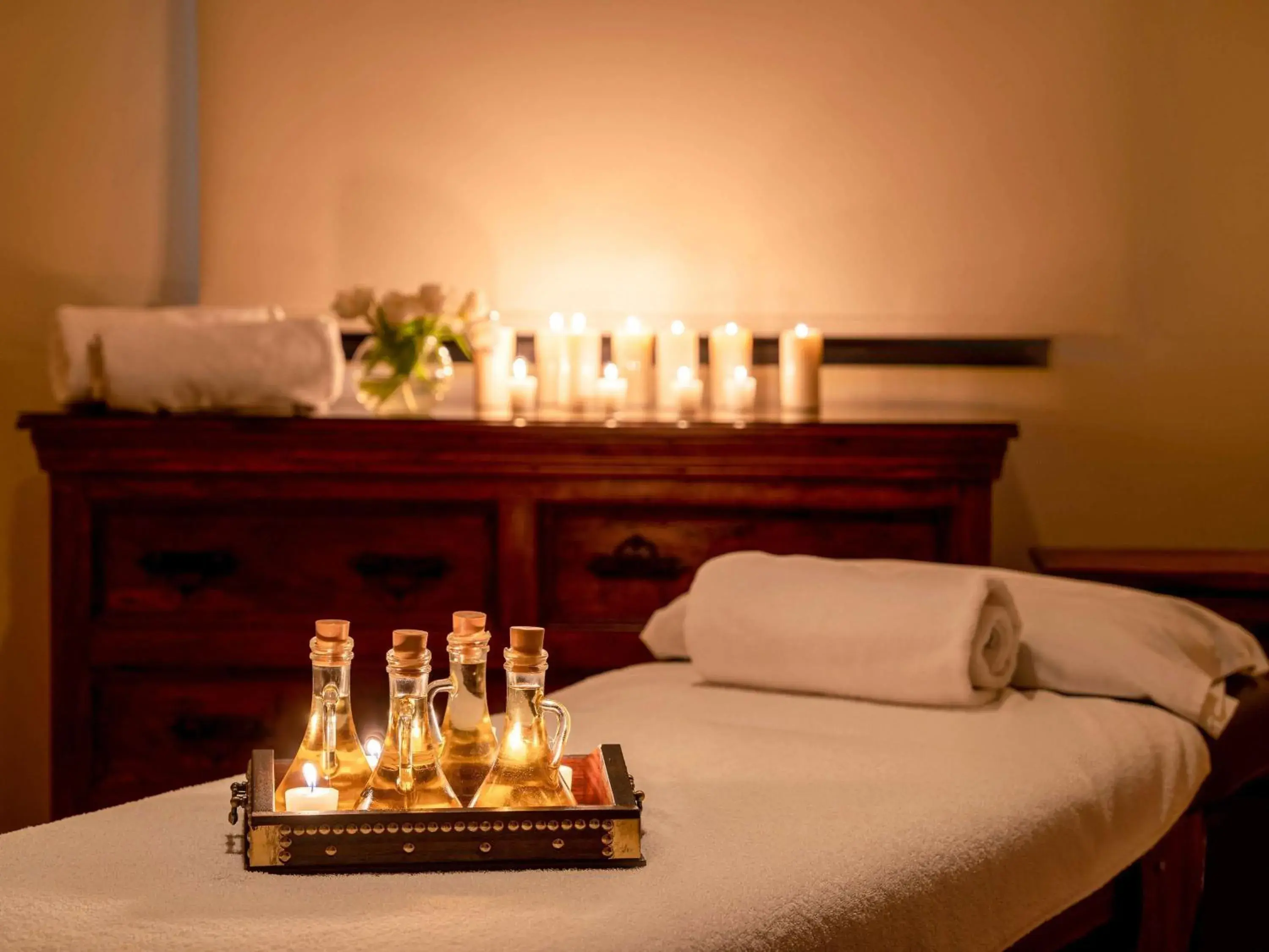 Spa and wellness centre/facilities in Mercure Grand Hotel Seef - All Suites Spa and wellness centre/facilities in Mercure Grand Hotel Seef - All Suites