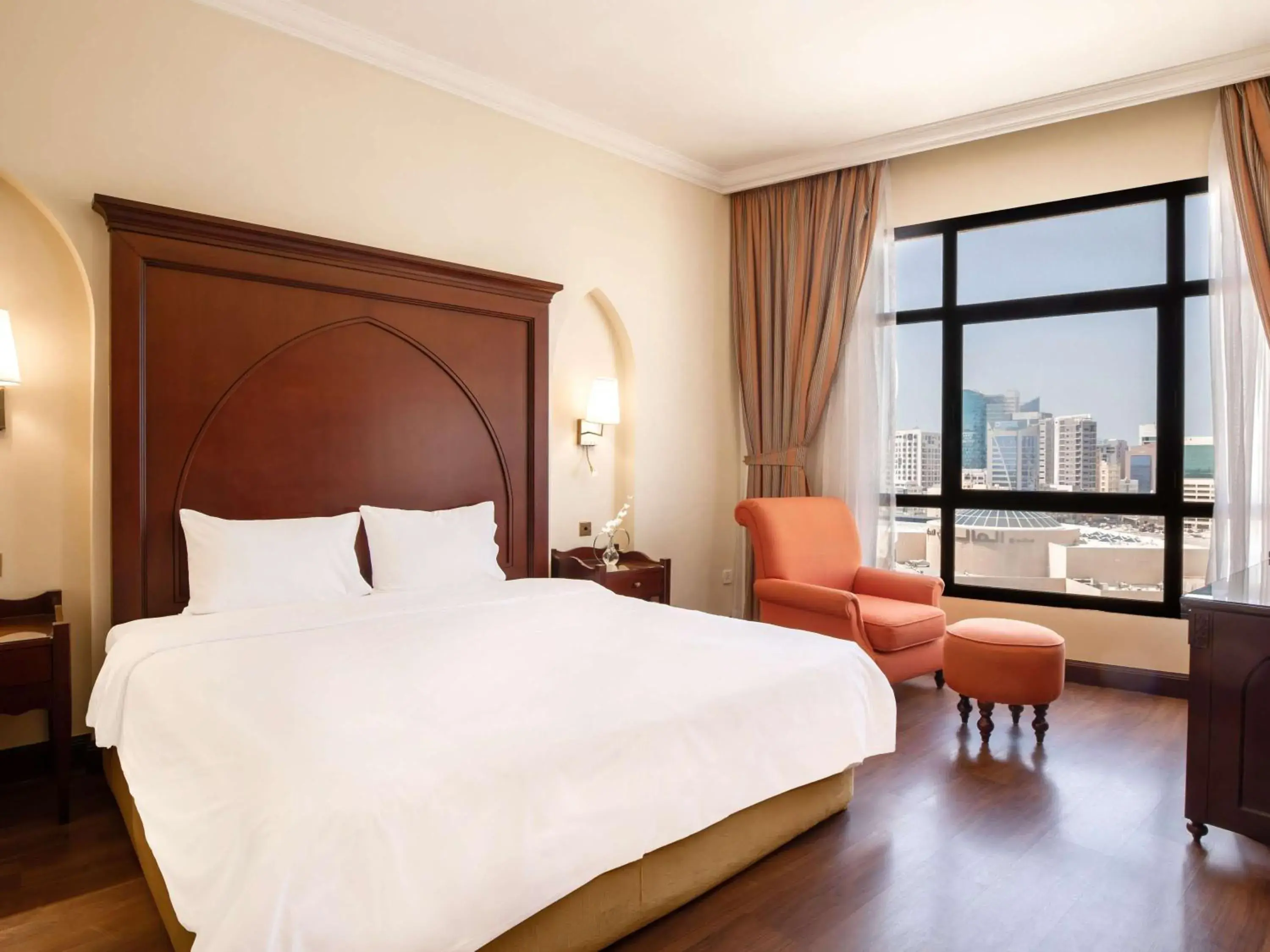 Bedroom in Mercure Grand Hotel Seef - All Suites Bedroom in Mercure Grand Hotel Seef - All Suites