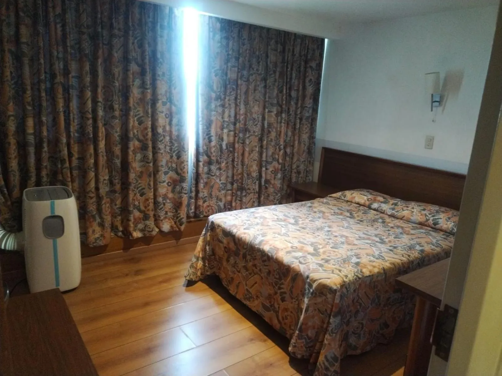 Bed in Hotel Sevilla