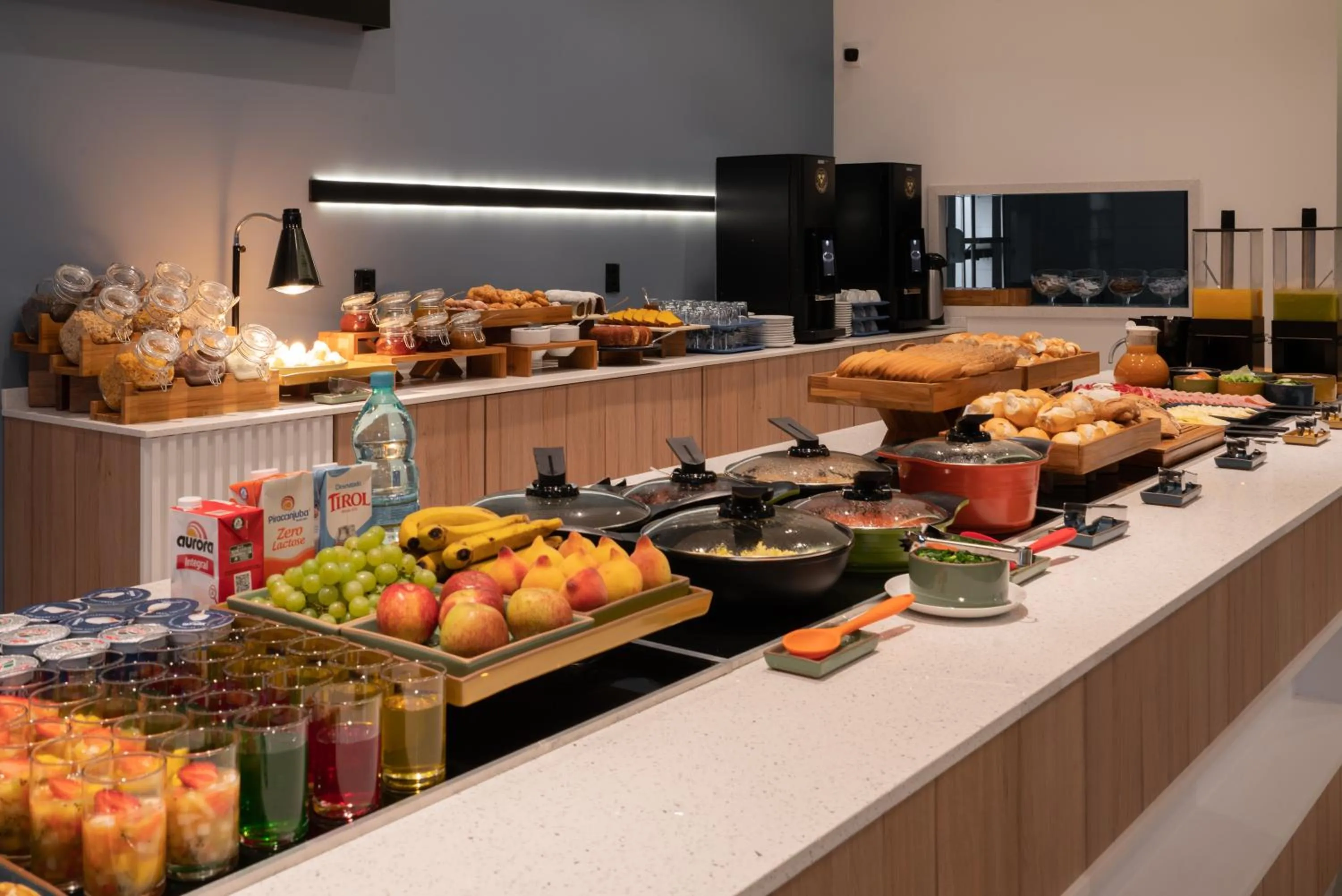 Breakfast in Slaviero Chapecó - Pet Friendly - Próximo a EFAPI