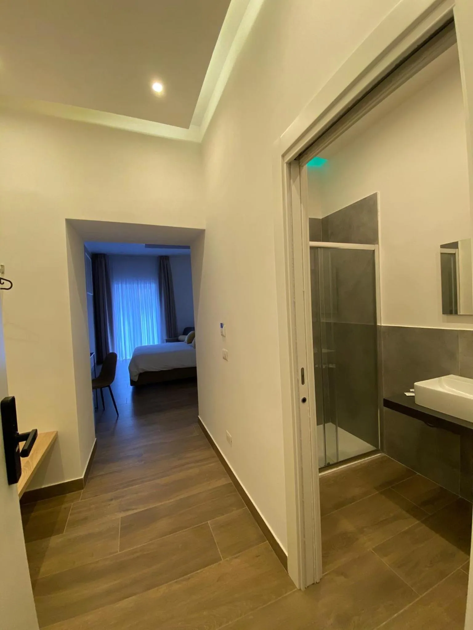 Photo of the whole room in Salotto Toledo