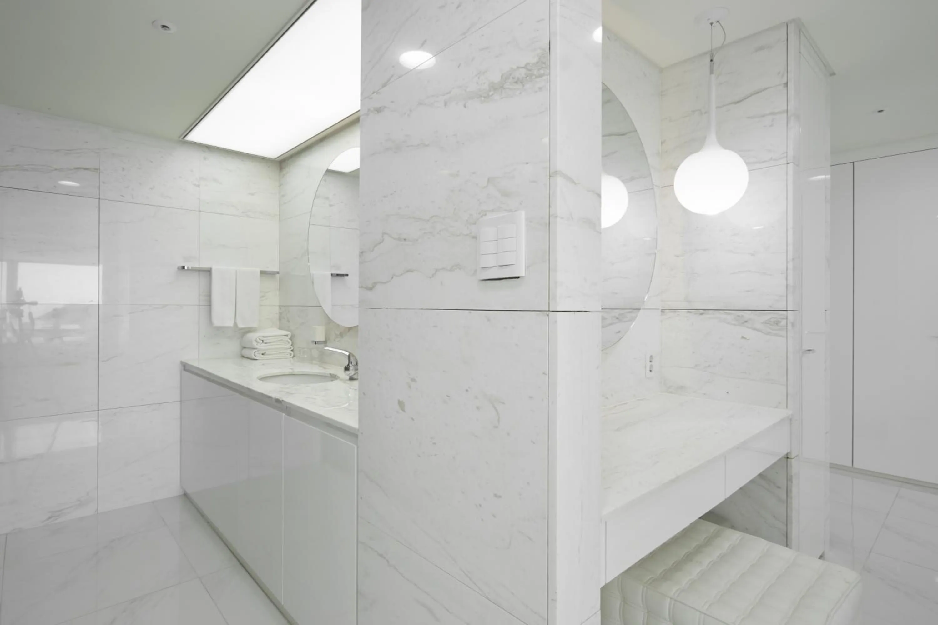 Bathroom in Shin Shin Hotel Jeju Ocean