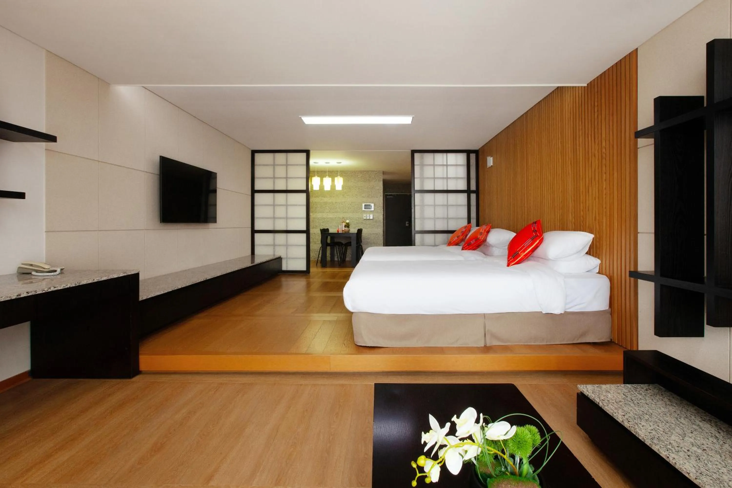 Decorative detail, Bed in Shin Shin Hotel Jeju Ocean