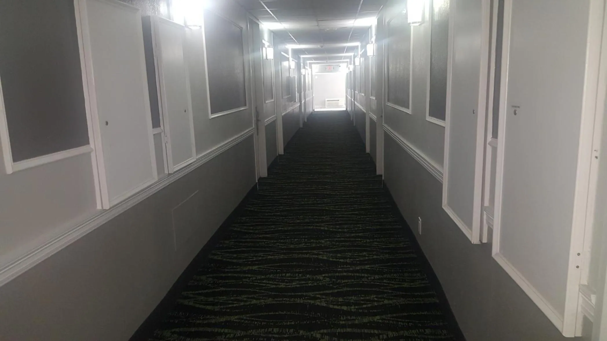 Decorative detail in REGENCY INN & SUITES