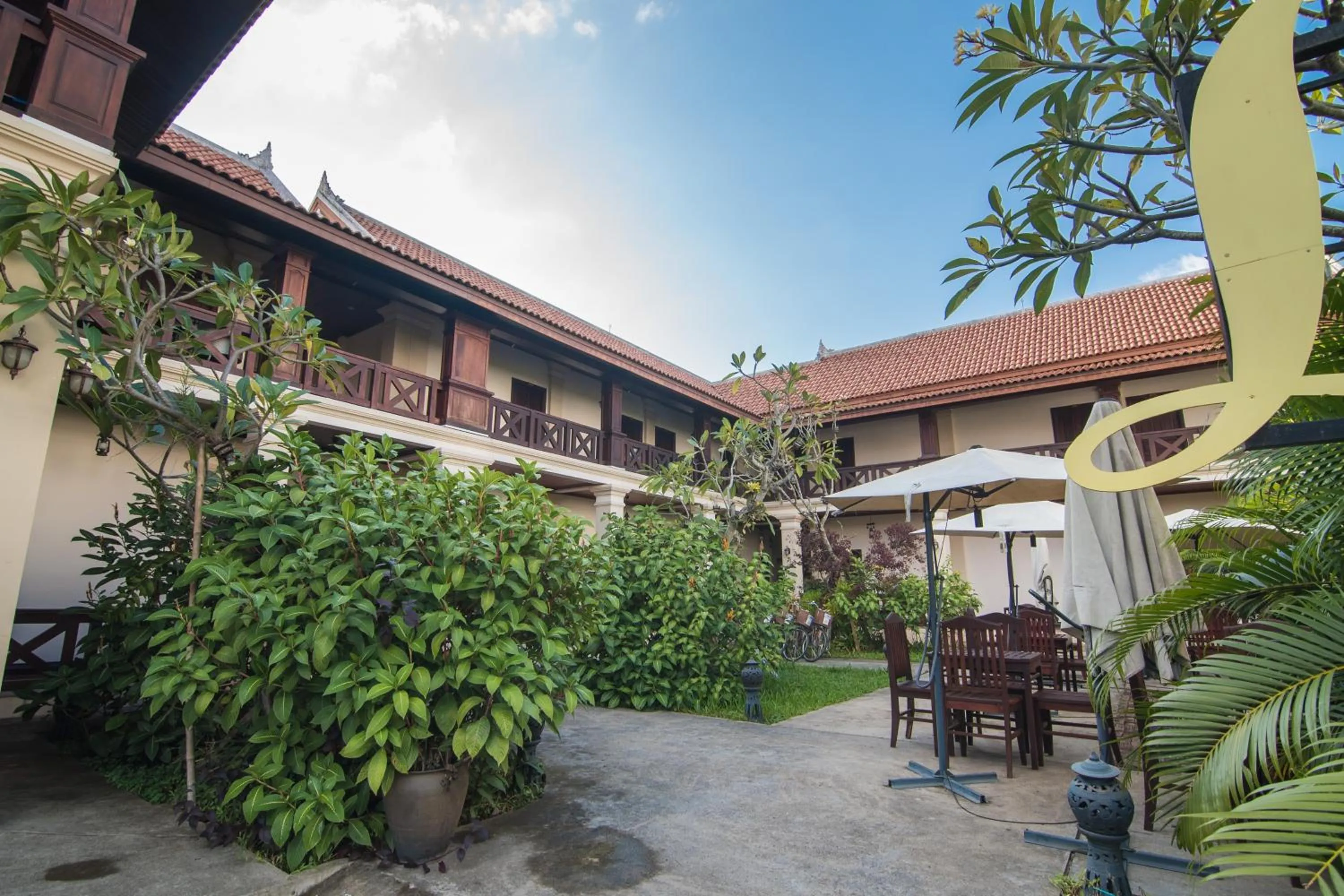Luang Prabang Legend Hotel