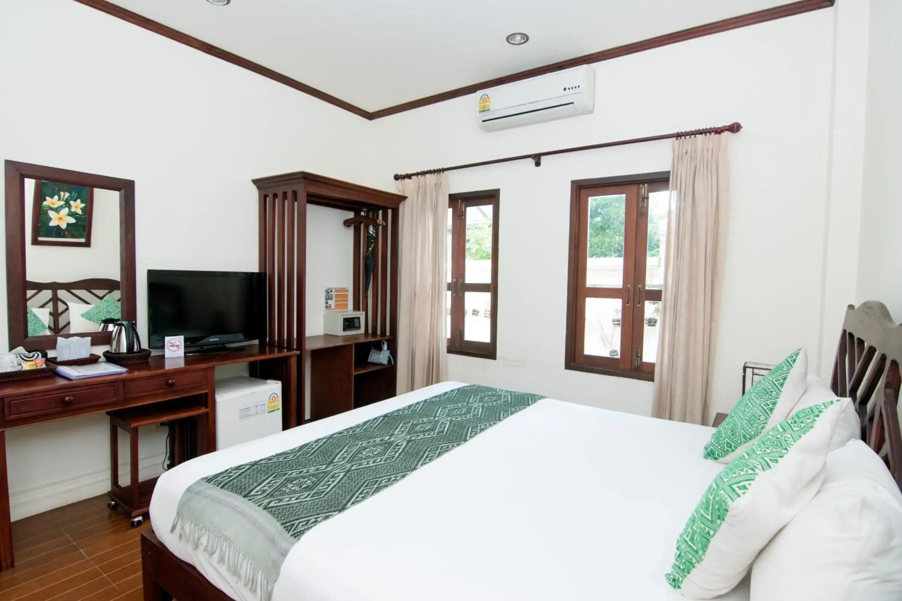 Bed in Luang Prabang Legend Hotel Bed in Luang Prabang Legend Hotel